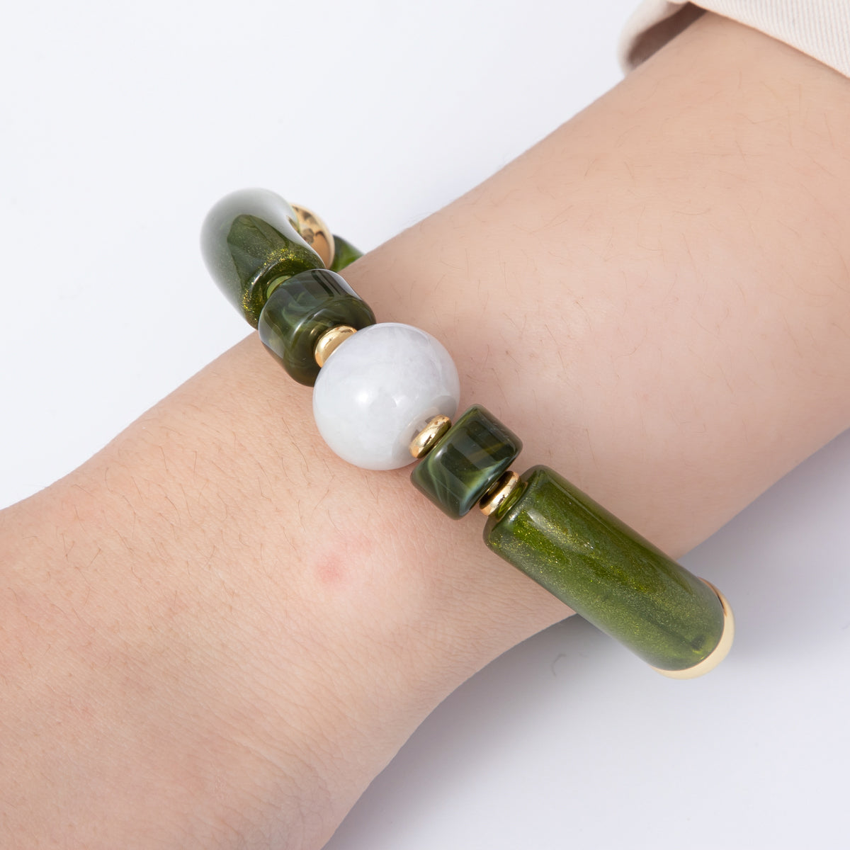 18K Gold Filled 6mm Green Peridot Gemstone Bead Stretch Bracelet | WA-04139