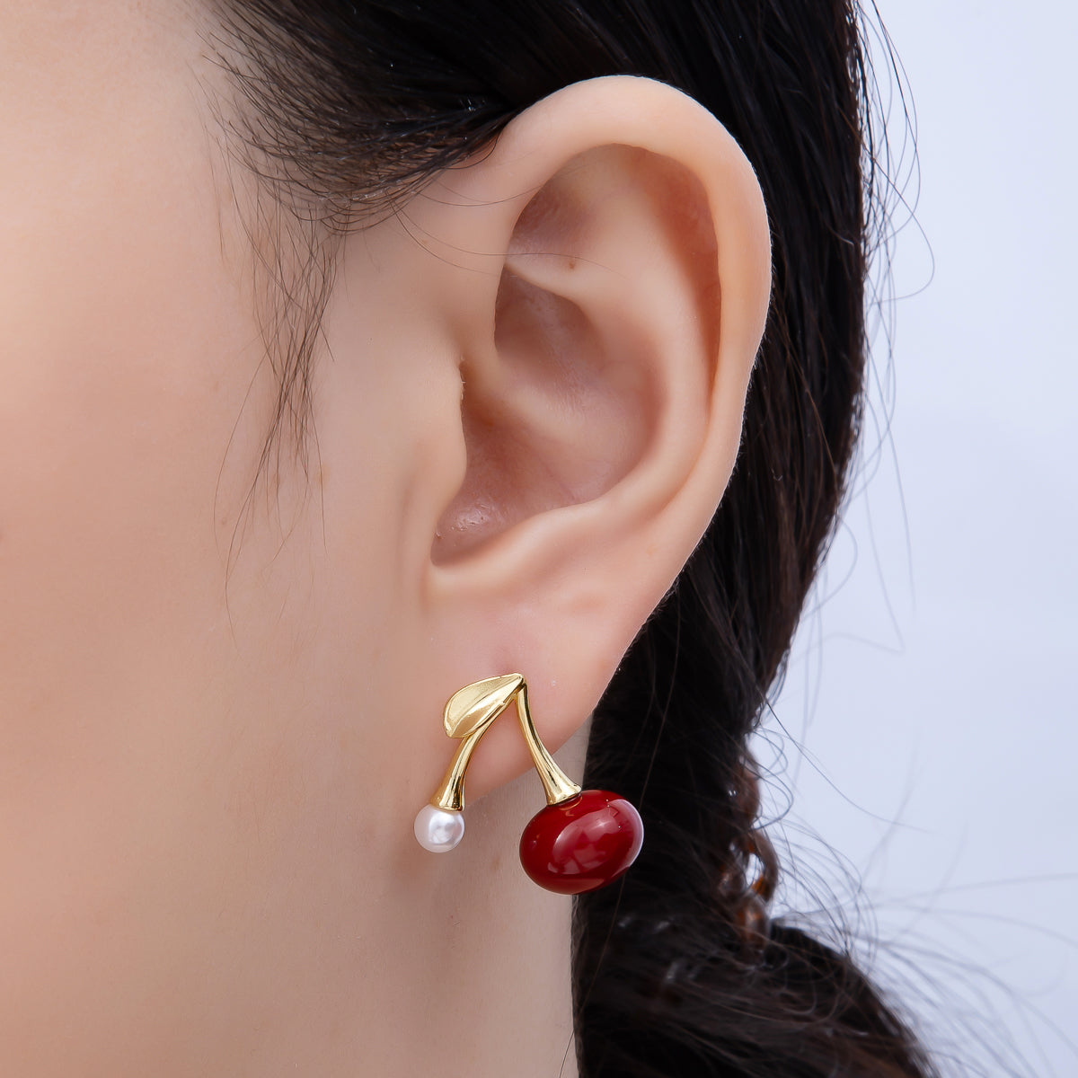 14K Gold Filled 18.5mm Shell Pearl Cherry Stud | Earrings-00645