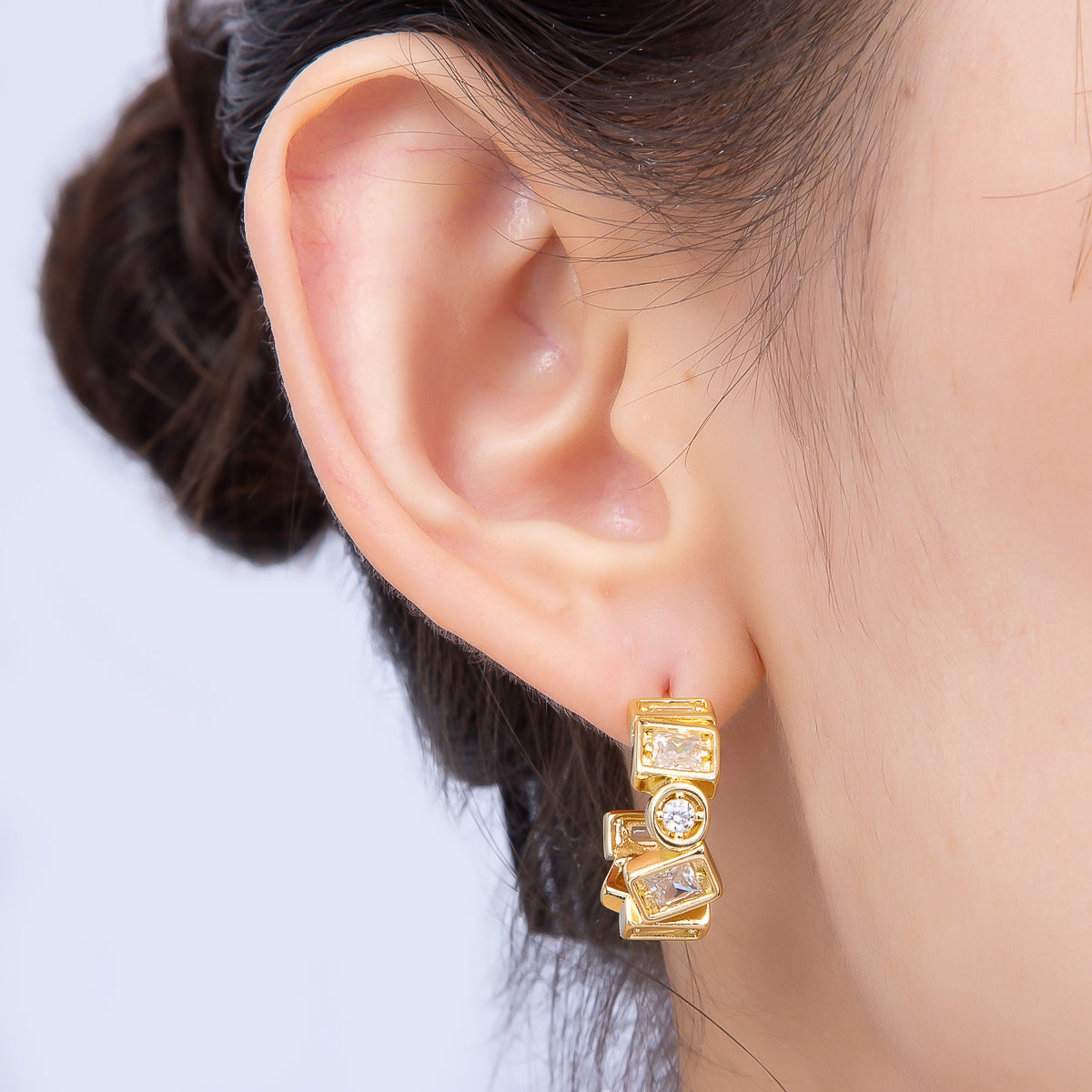 16K Gold Filled 20mm Clear CZ Multi Cut Geometric Bezel C-Shaped Hoop| Earrings-00711