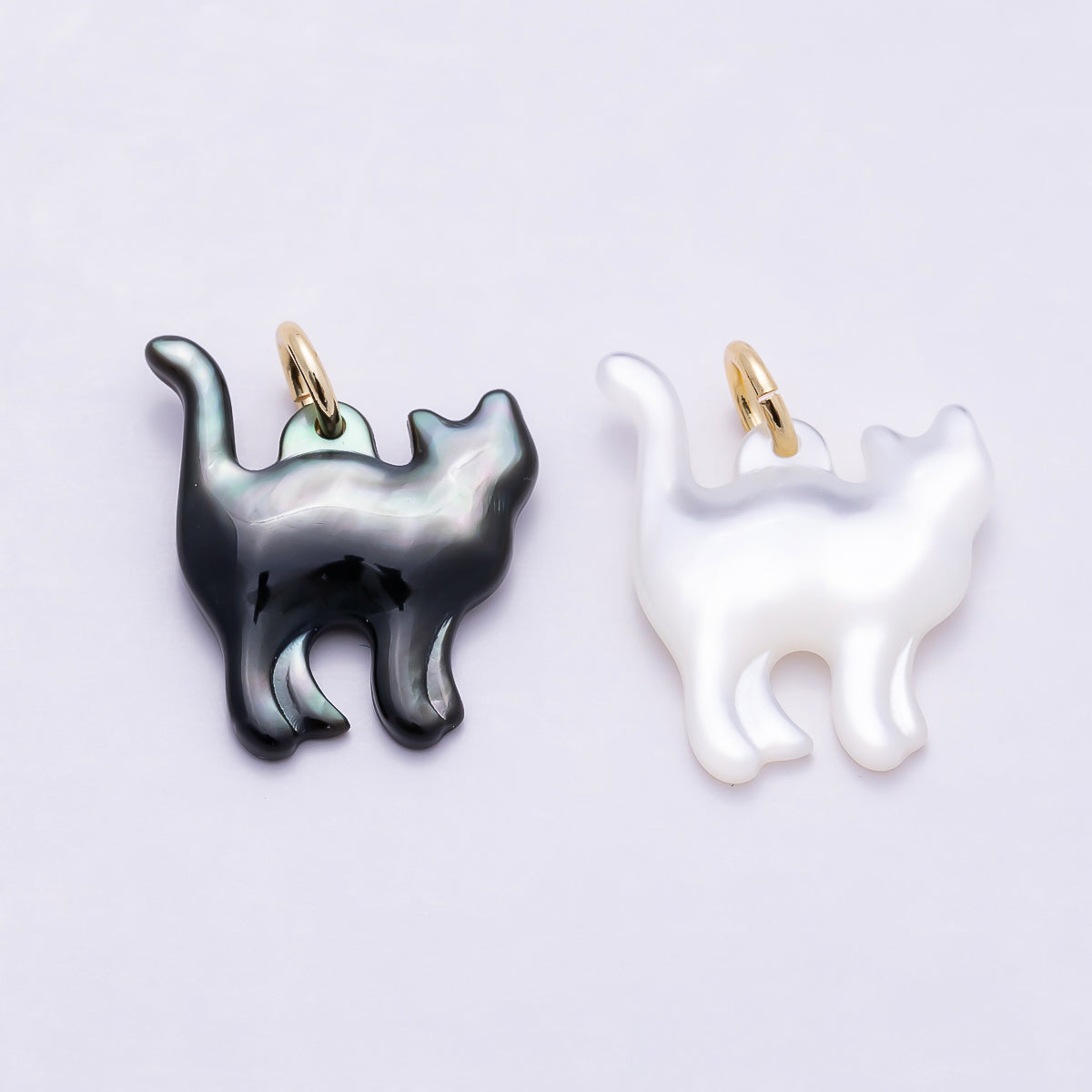 18K Gold Filled 17mm Black, White Shell Pearl Cat Kitten Pet Animal Charm | Charms-01407 Charms-01408