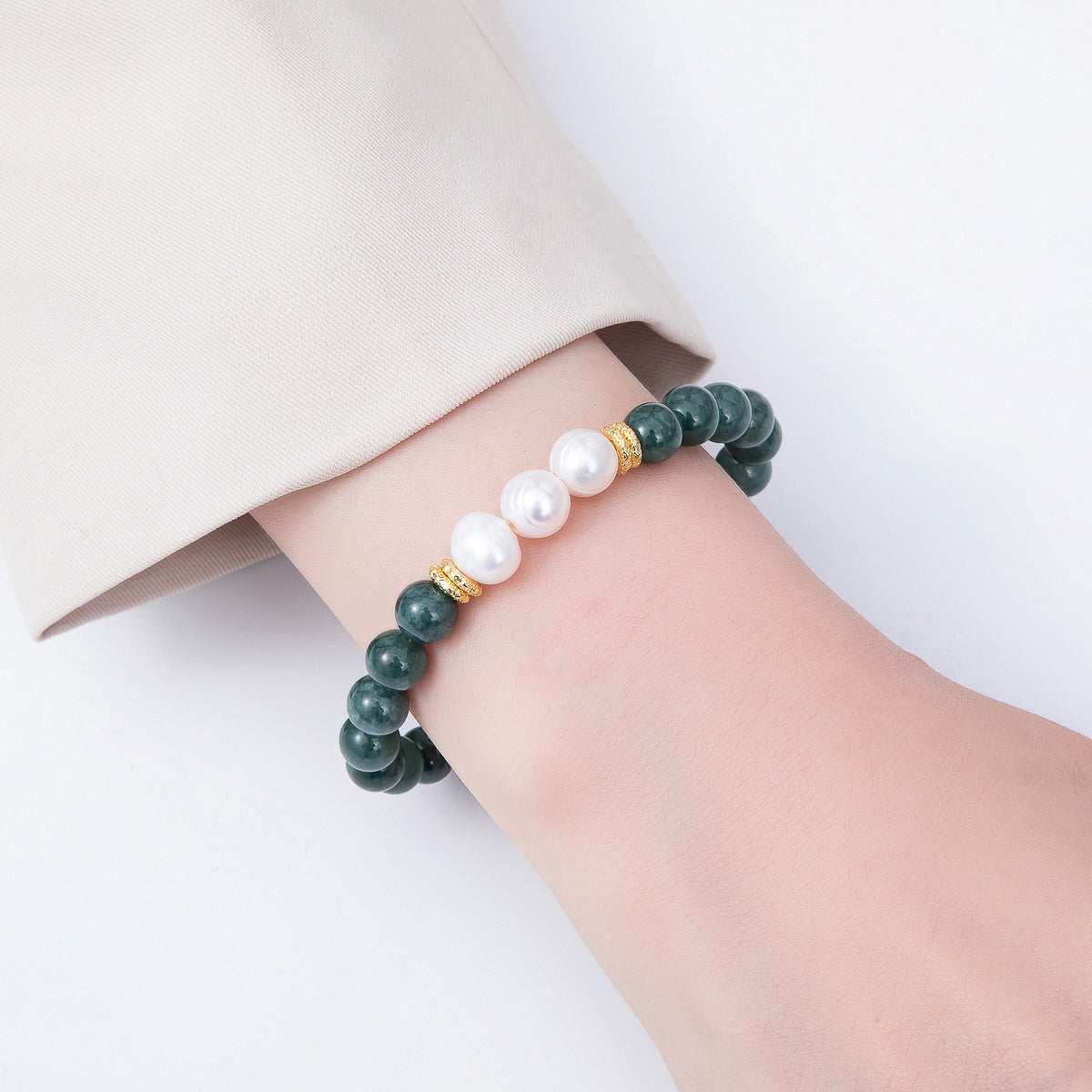 16K Gold Filled 8mm Shell Pearl Green Aventurine Bead Round Gemstone Chain 7.5 Inch Bracelet | WA-00060
