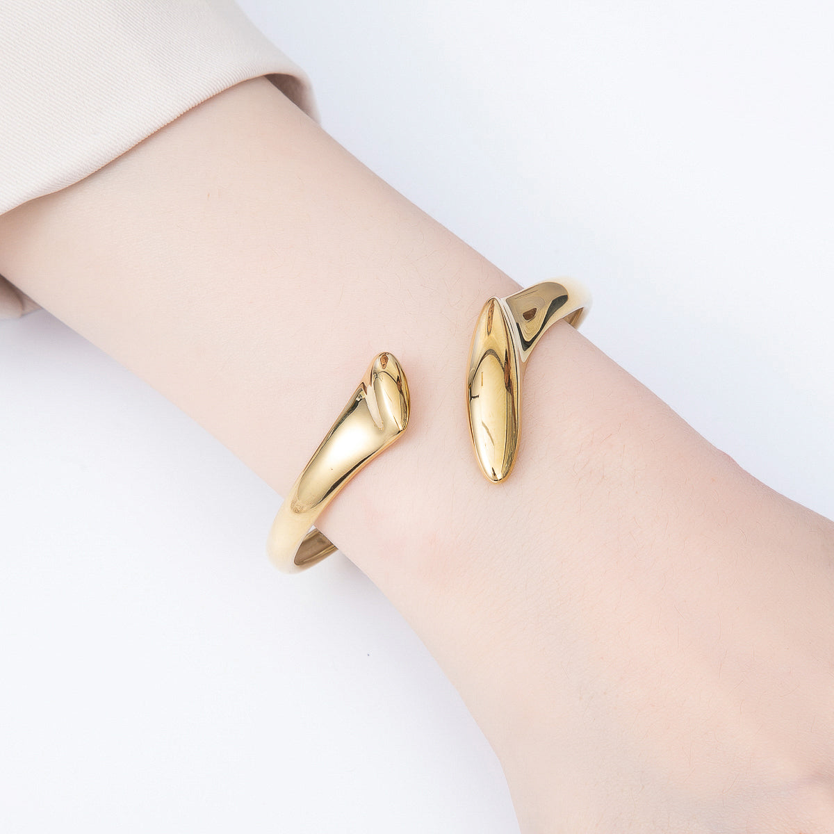 Stainless Steel Gold PVD Double Geometric Molten Wrap Cuff Bracelet | WA-01325