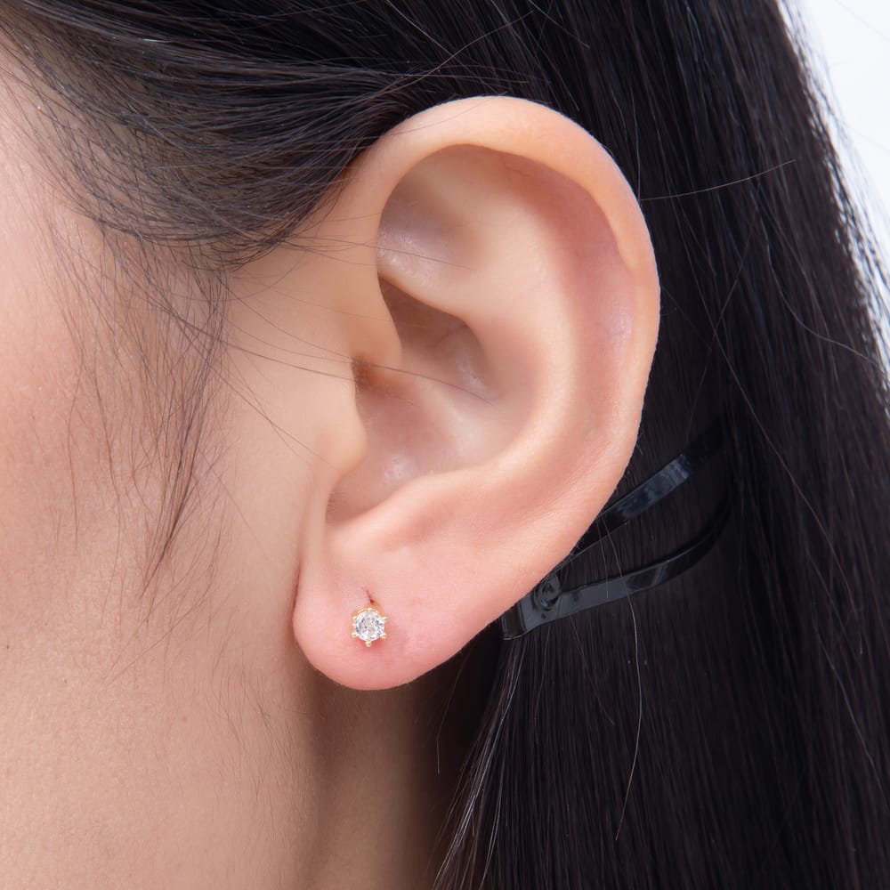 16K Gold Filled 4mm Clear CZ Round Solitaire Stud Earrings | Earrings-01108
