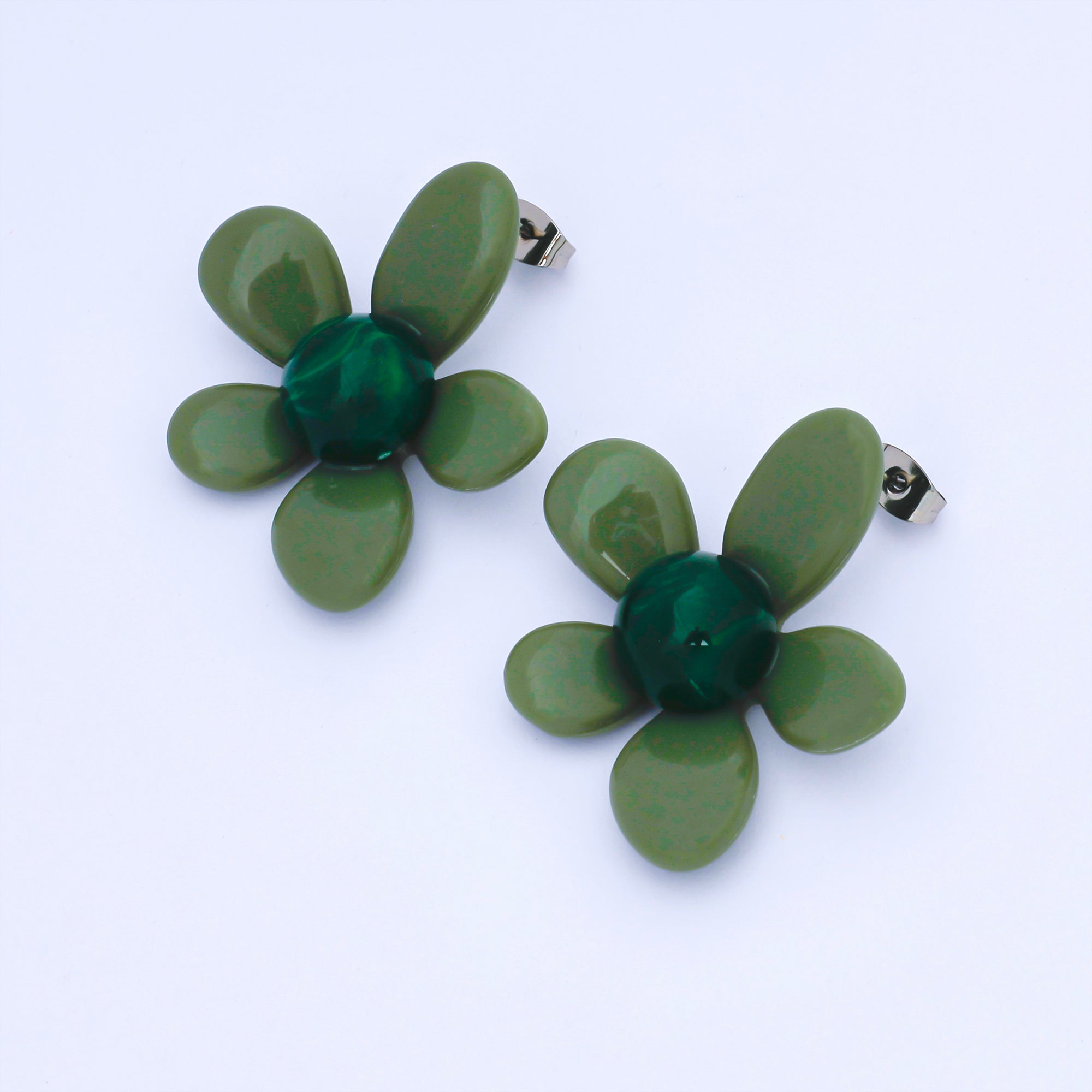 Silver Colorful Resin 3D Dasiy Flower Stud Earrings Spring Jewelry| ab1636