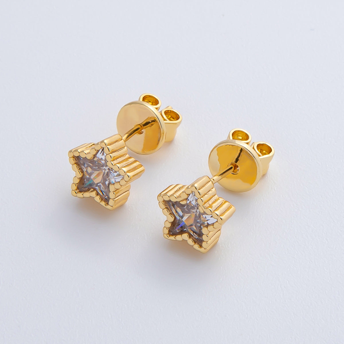 18K Gold Filled 7.5mm Clear CZ Ribbed Celestial Star Stud Earrings | AD1630