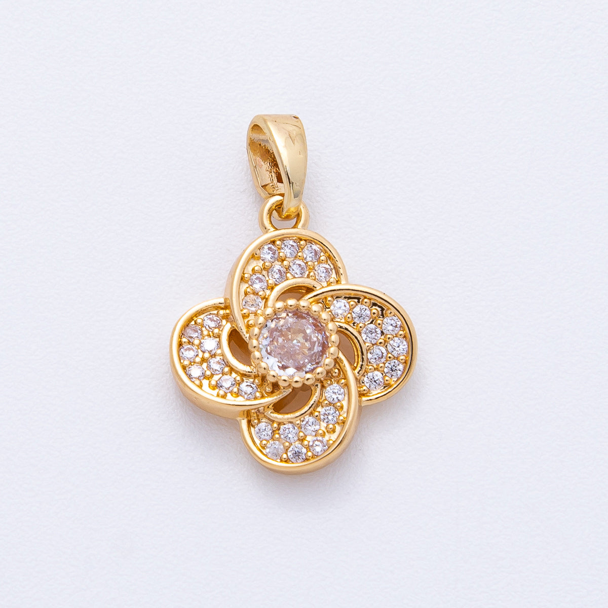 18K Gold Filled 16mm Micro Paved CZ Clover Geometric Pendant | AF1209
