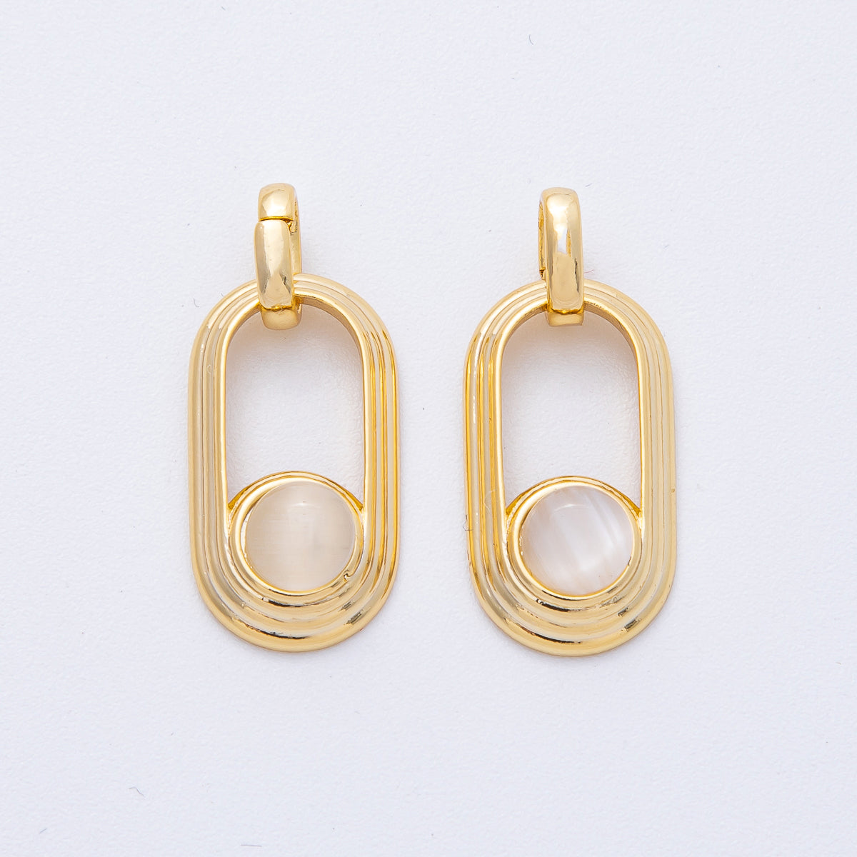 18K Gold Filled 21.5mm Clear, Pink Gemstone Round Open Oblong Pendant | AF1225