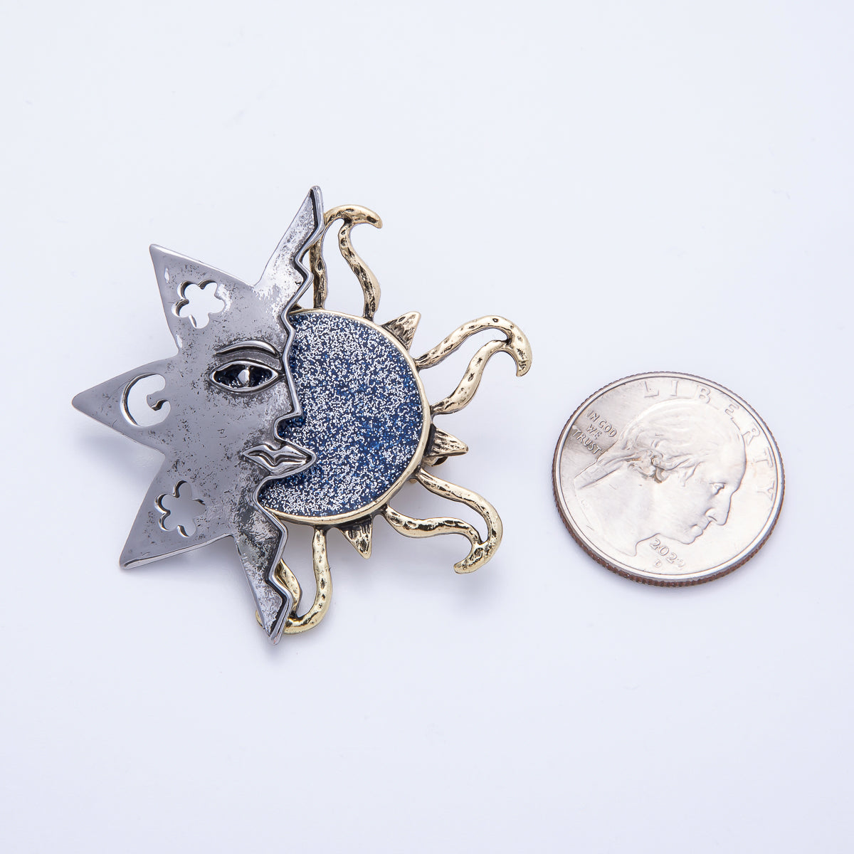 Vintage Gold 47.5mm x 45.5mm Celestial Sun Face Pin Brooch | BH-087