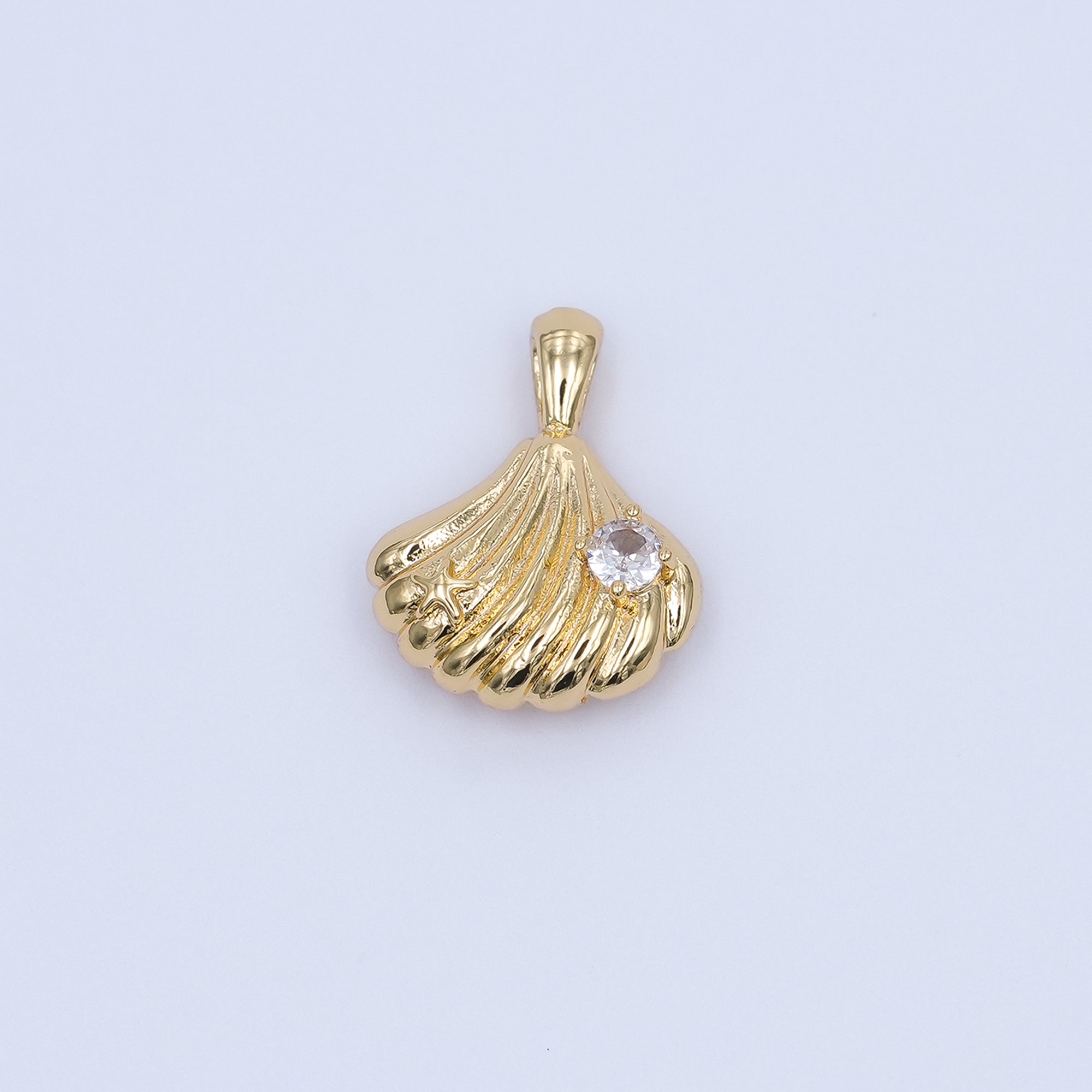 24K Gold Filled 17mm Clear CZ Scallop Sea Shell 3D Multidimensional Pendant in Gold & Silver | AH459