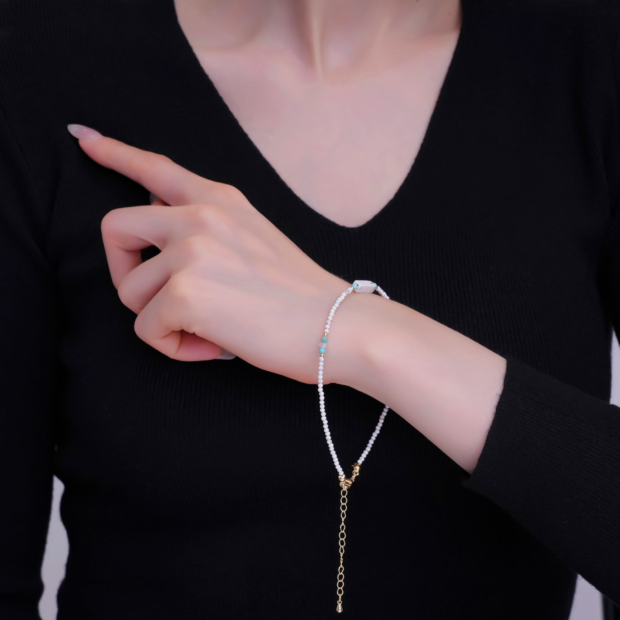 24K Gold Filled 2mm Blue Turquoise Howlite Gemstone 9.5 Inch Anklet | WA-2952