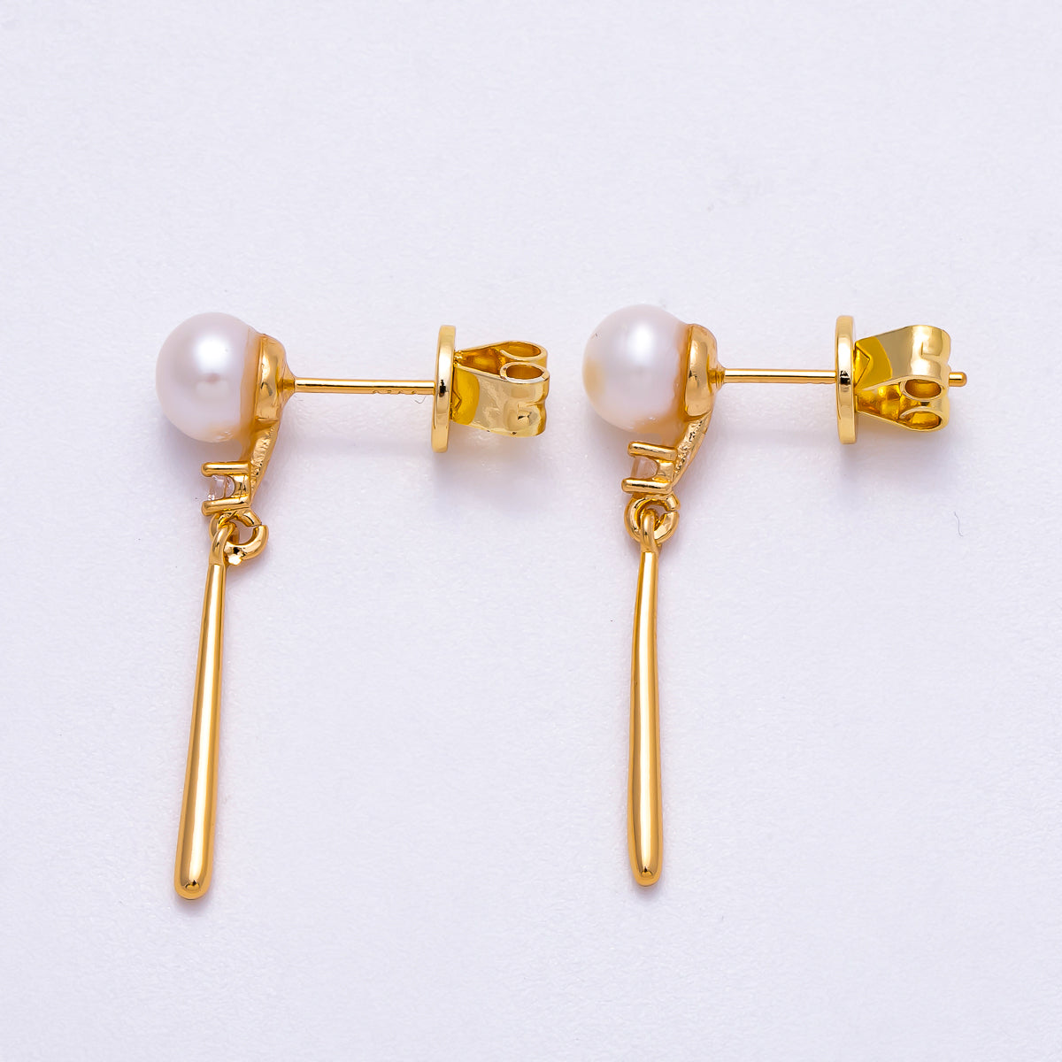 18K Gold Filled 29mm Shell Pearl Round Molten Bar Drop Stud Earrings | Earrings-00352
