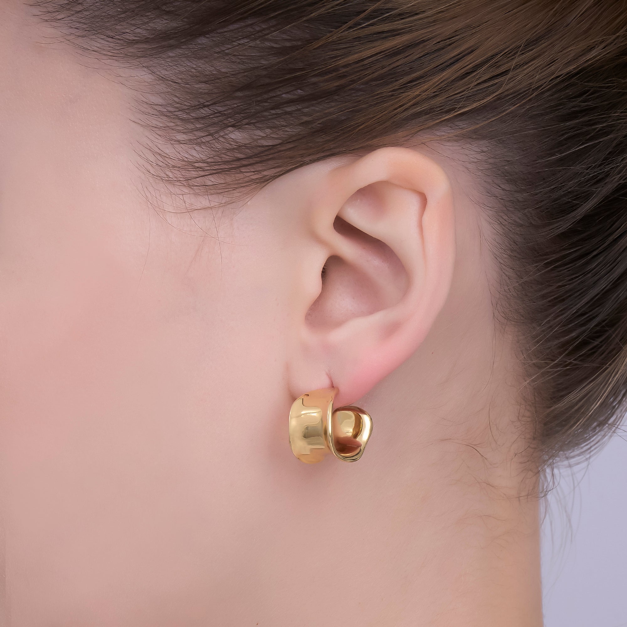 24K Gold Filled 15.5mm Wide Molten C-Shaped Hoop Earrings | AI464