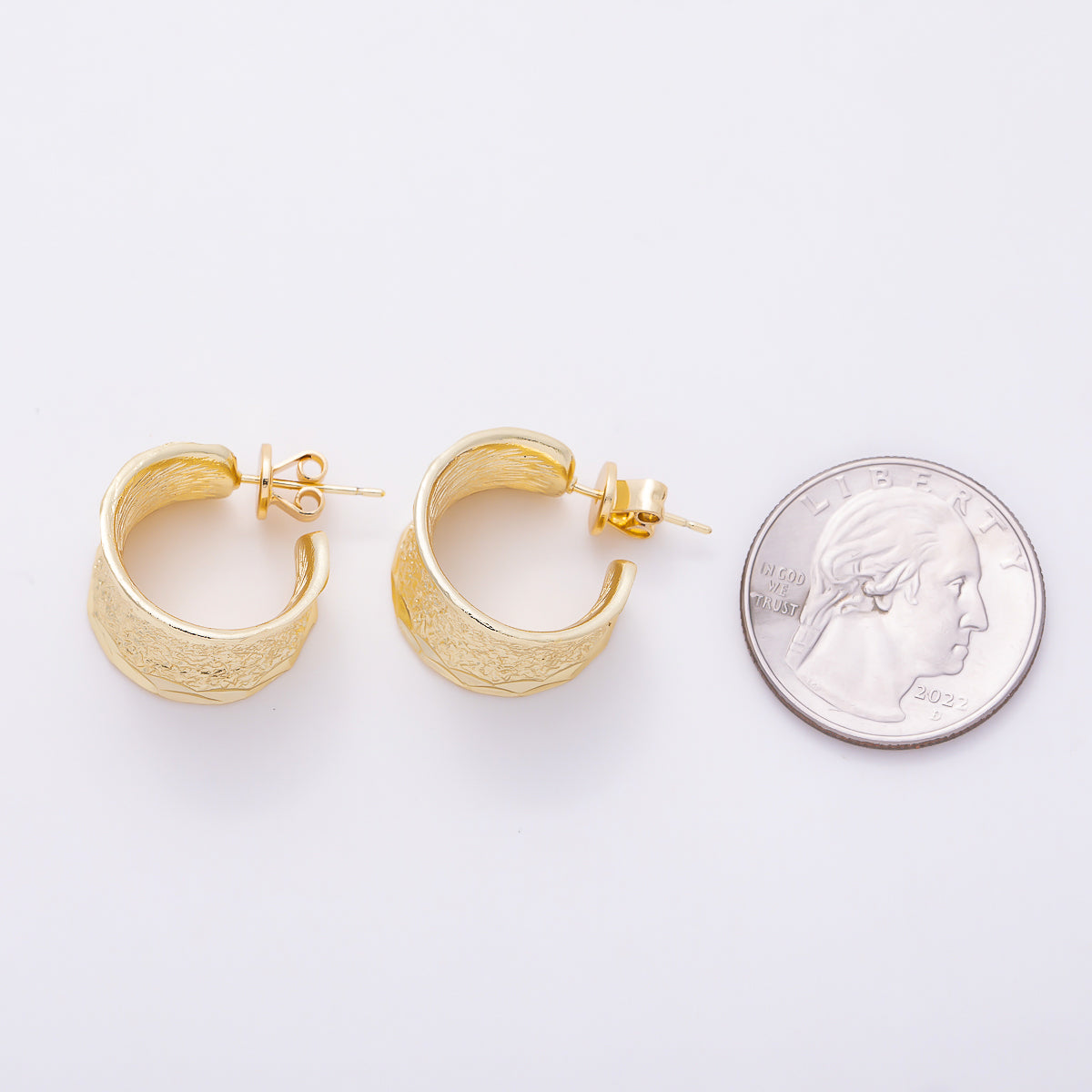16K Gold Filled 25mm Lined Textured Wide C-Shaped Hoop Earrings | Earrings-00796