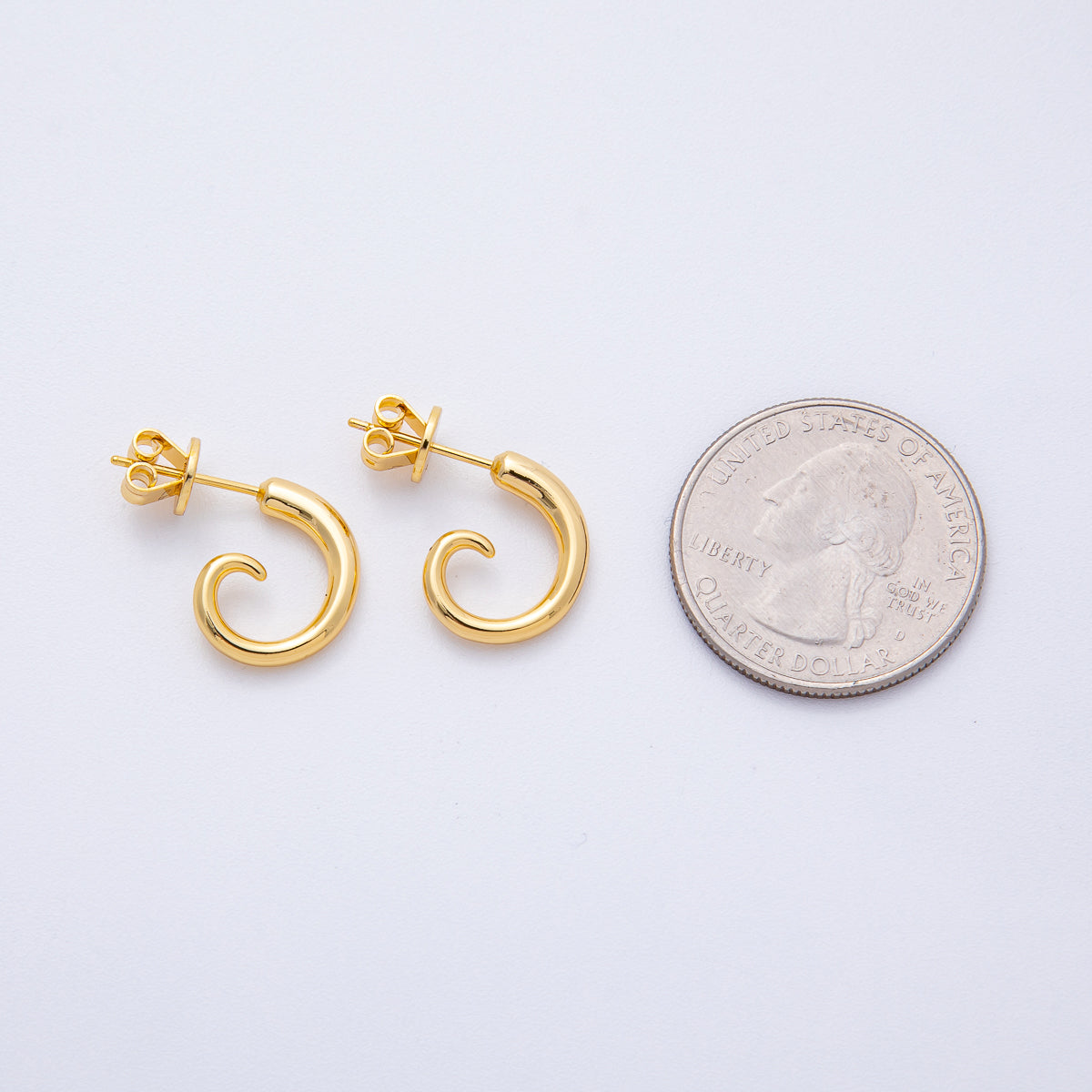 18K Gold Filled 15mm Minimalist Curled C-Shaped Hoop Earrings | AD1667