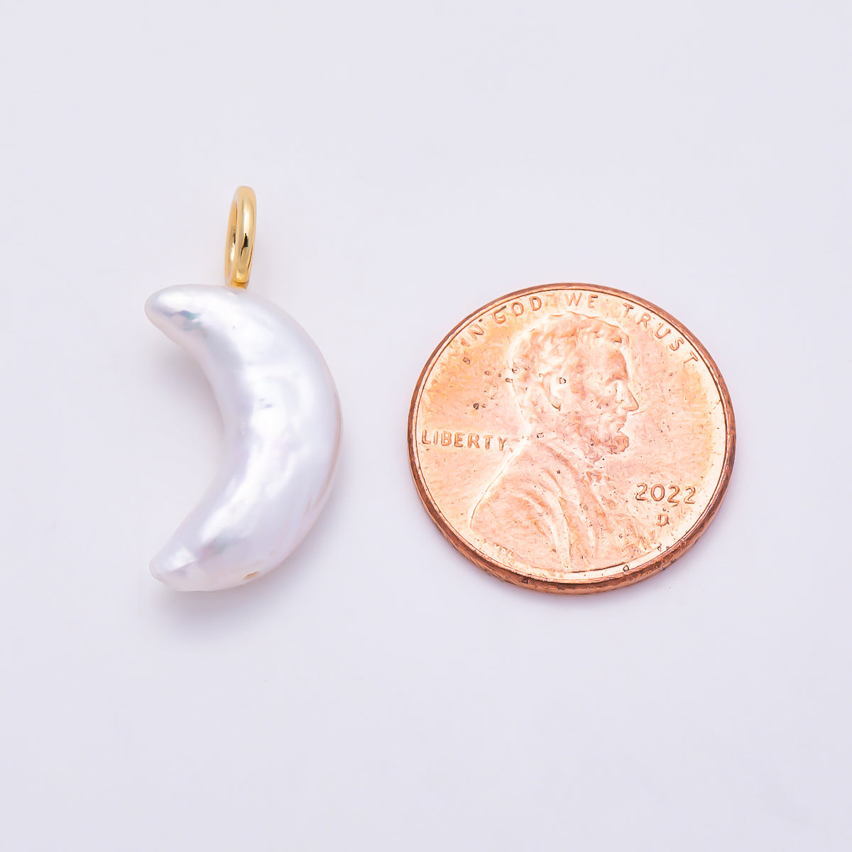 18K Gold Filled 25mm White Shell Pearl Celestial Crescent Moon Pendant | Charms-01569