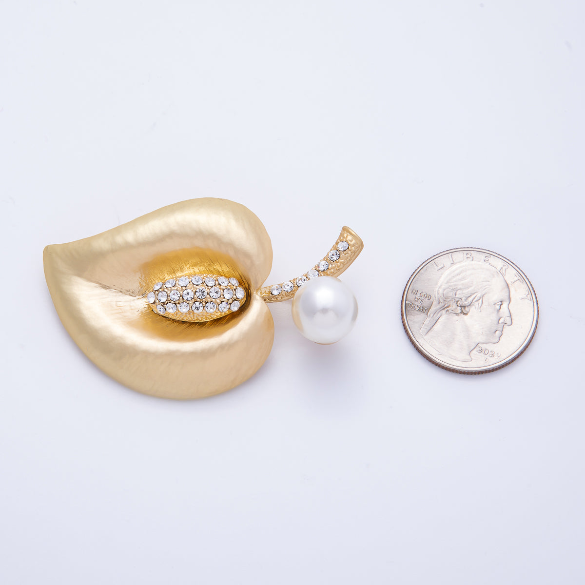 Matte Gold 58mm x 36mm Acrylic Pearl Leaf Nature Pin Brooch | BH-035