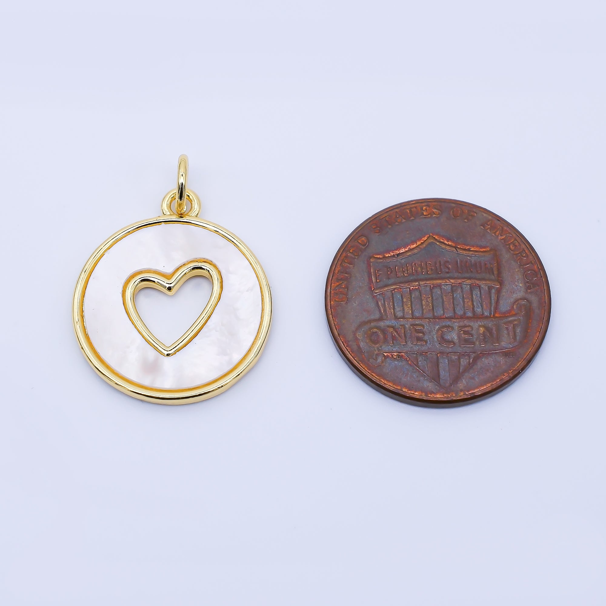 24K Gold Filled 17mm Shell Pearl Open Heart Charm | AF1621