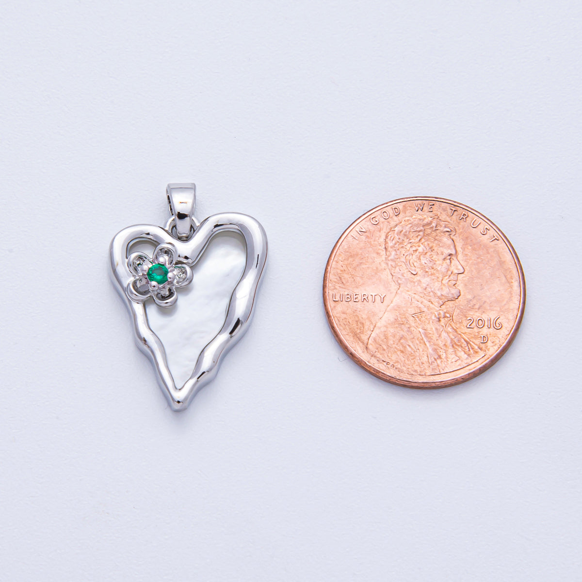 18K Gold Filled 20mm Green CZ Flower Shell Pearl Molten Heart Pendant in Gold & Silver | AF1204