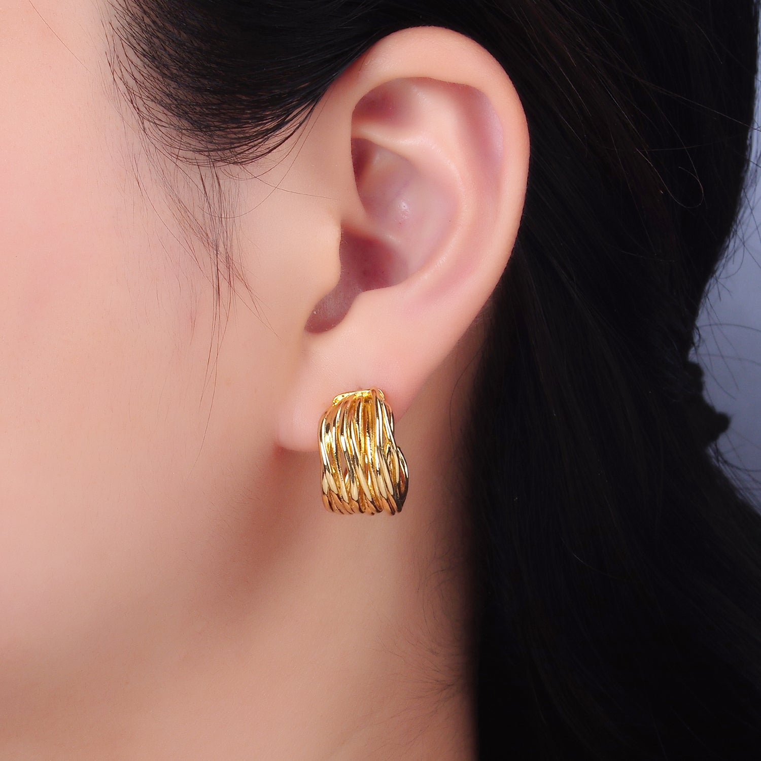 24K Gold Filled 20mm Multiple Linear Lined C-Shaped Hoop Earrings | AB082