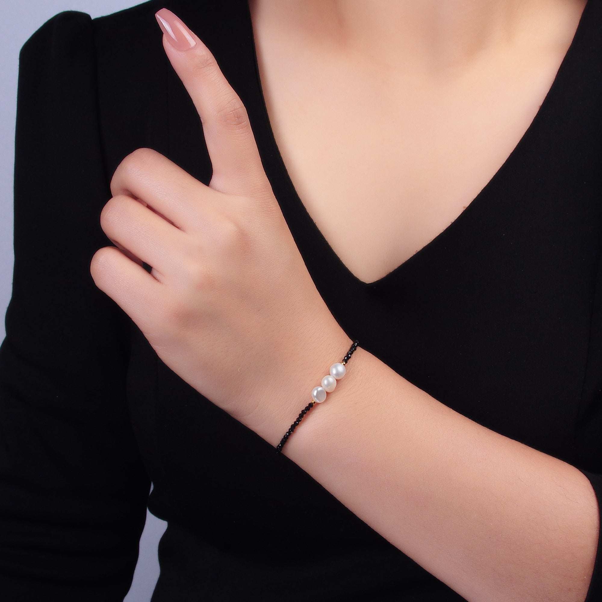 Stainless Steel Triple Shell Pearl Onyx Natural Gemstone 6.5 Inch Bracelet | WA-3129