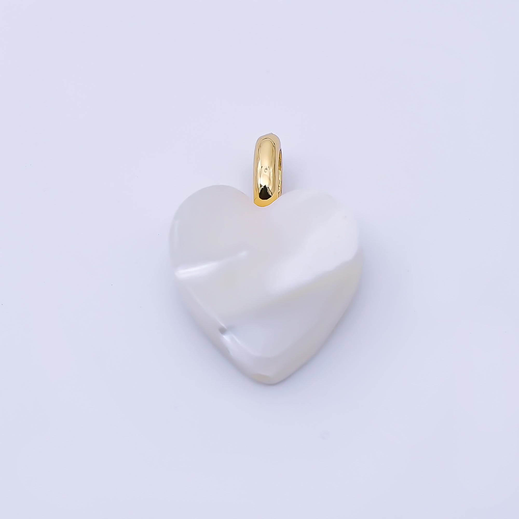 24K Gold Filled 14mm White Shell Pearl Heart Pendant | P1949