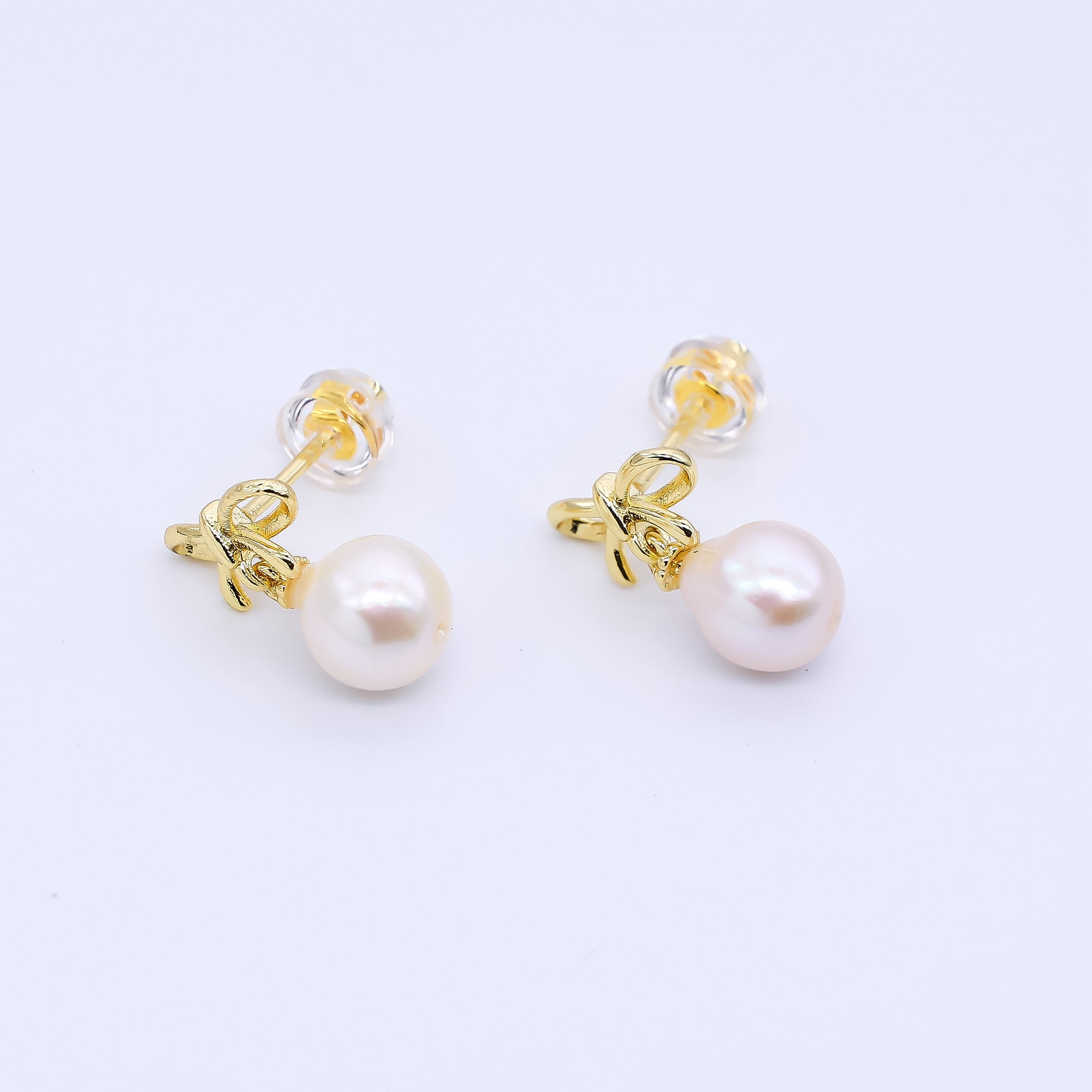 24K Gold Filled 10mm Freshwater Pearl Round Knot Bow Ribbon Drop Stud Earrings | Q417