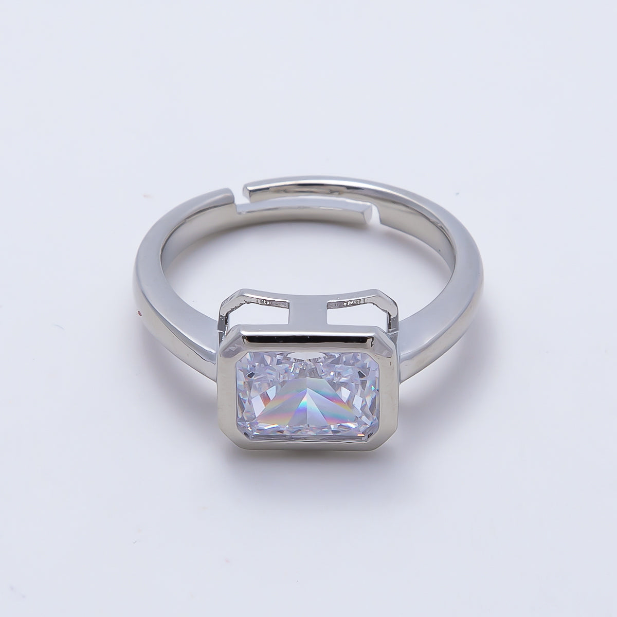 16K Gold Filled Clear CZ Baguette Bezel Ring in Gold & Silver | Rings-00293 Rings-00294