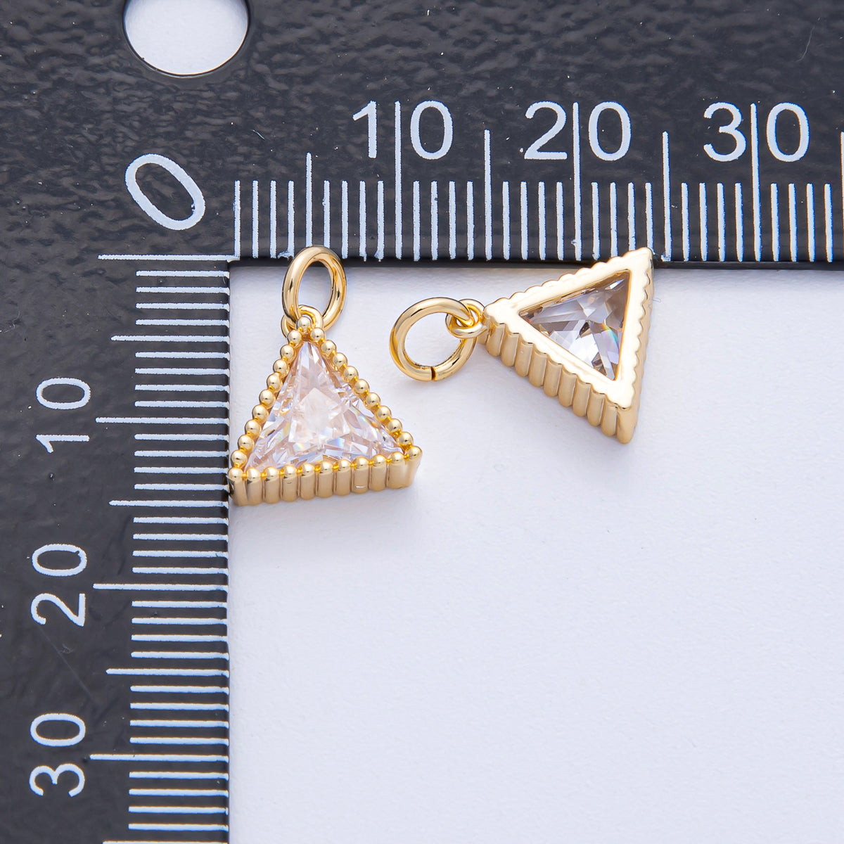 18K Gold Filled 11mm Clear CZ Triangle Ribbed Mini Charm | AK032