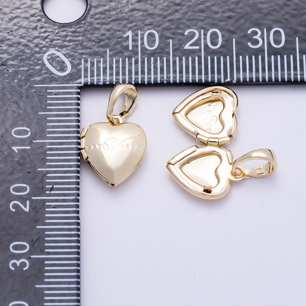 16K Gold Filled 12mm Engraved Chubby Heart Locket Pendant | Charms-01394