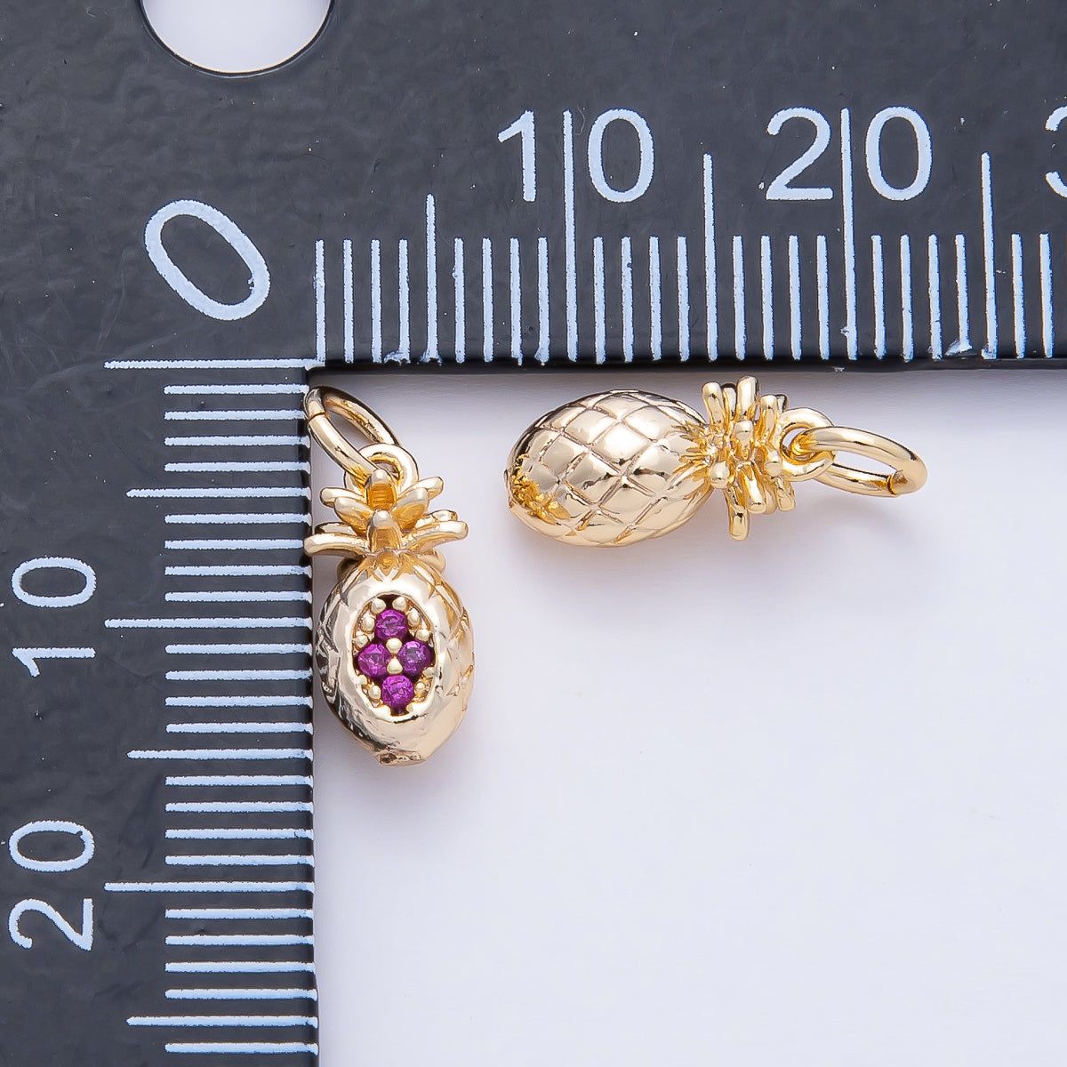 18K Gold Filled 12mm Fuchsia Tropical Pineapple Fruit Charm | AF1462