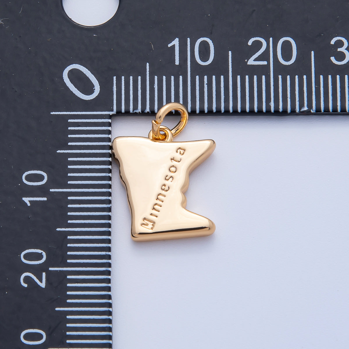 18K Gold Filled United States of America State Map Charm in Gold & Silver | AK064 - AK113