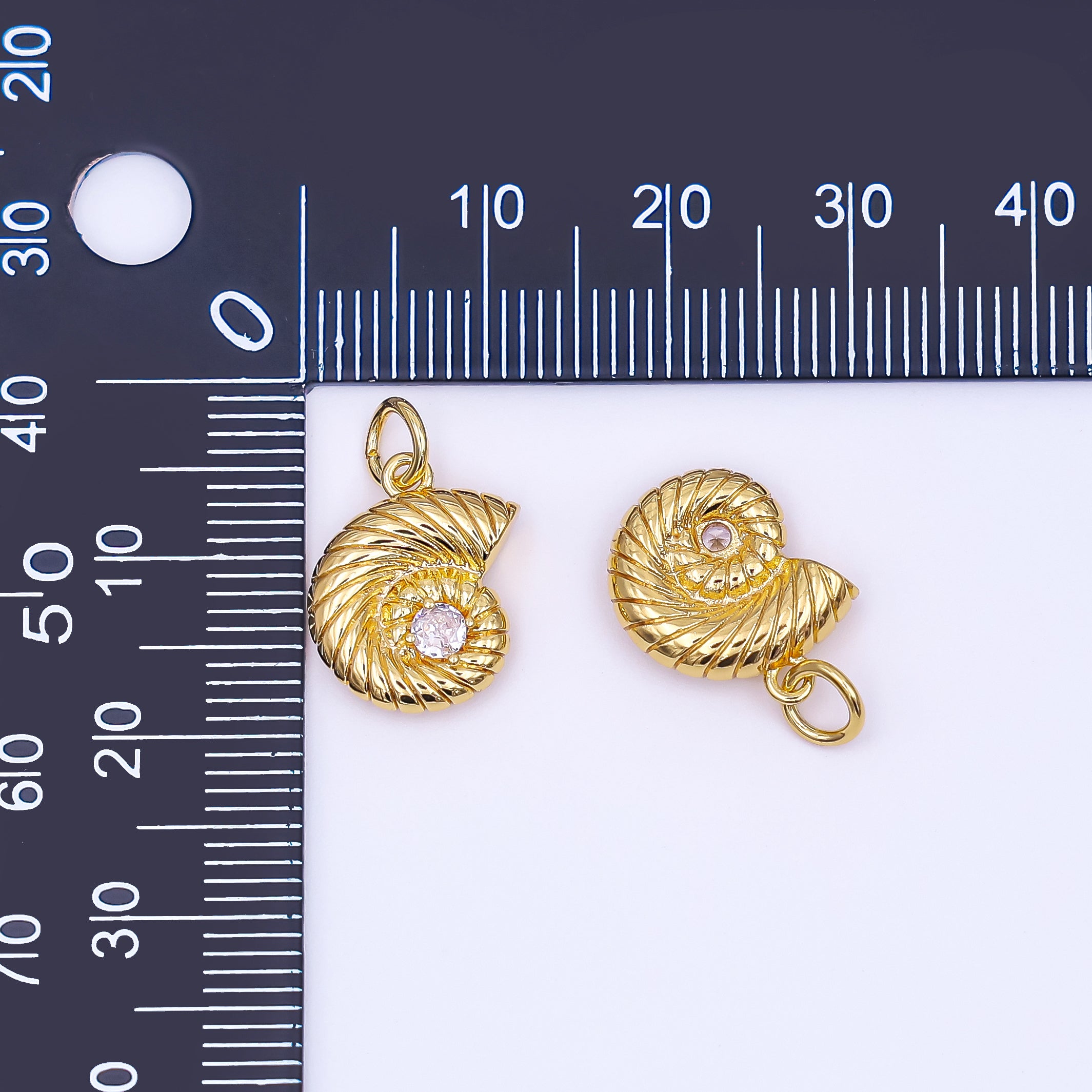 24k Gold Filled Clear CZ Ribbed Textured Conch Sea Shell Charm | N00730