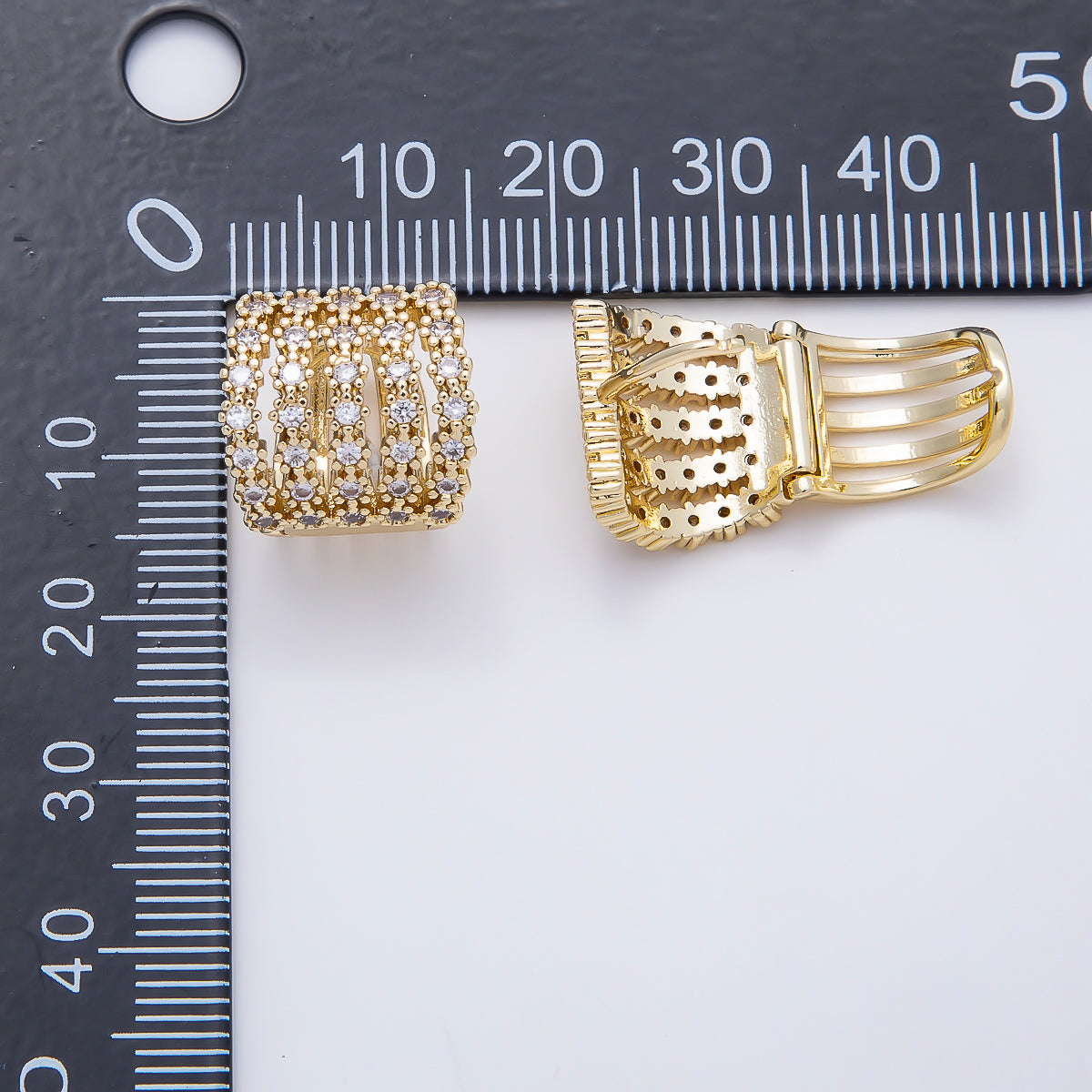 16K Gold Filled 15mm Micro Paved CZ Multiple Band Claw Cartilage Huggie | Earrings-00721