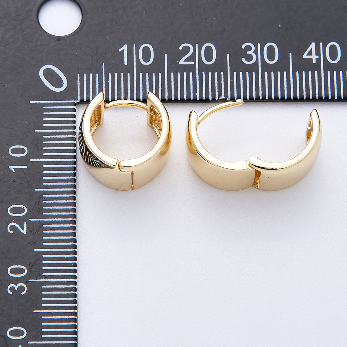 14K Gold Filled 14.5mm Wide Chubby Minimalist Hoops Earrings | EARRINGS-00182