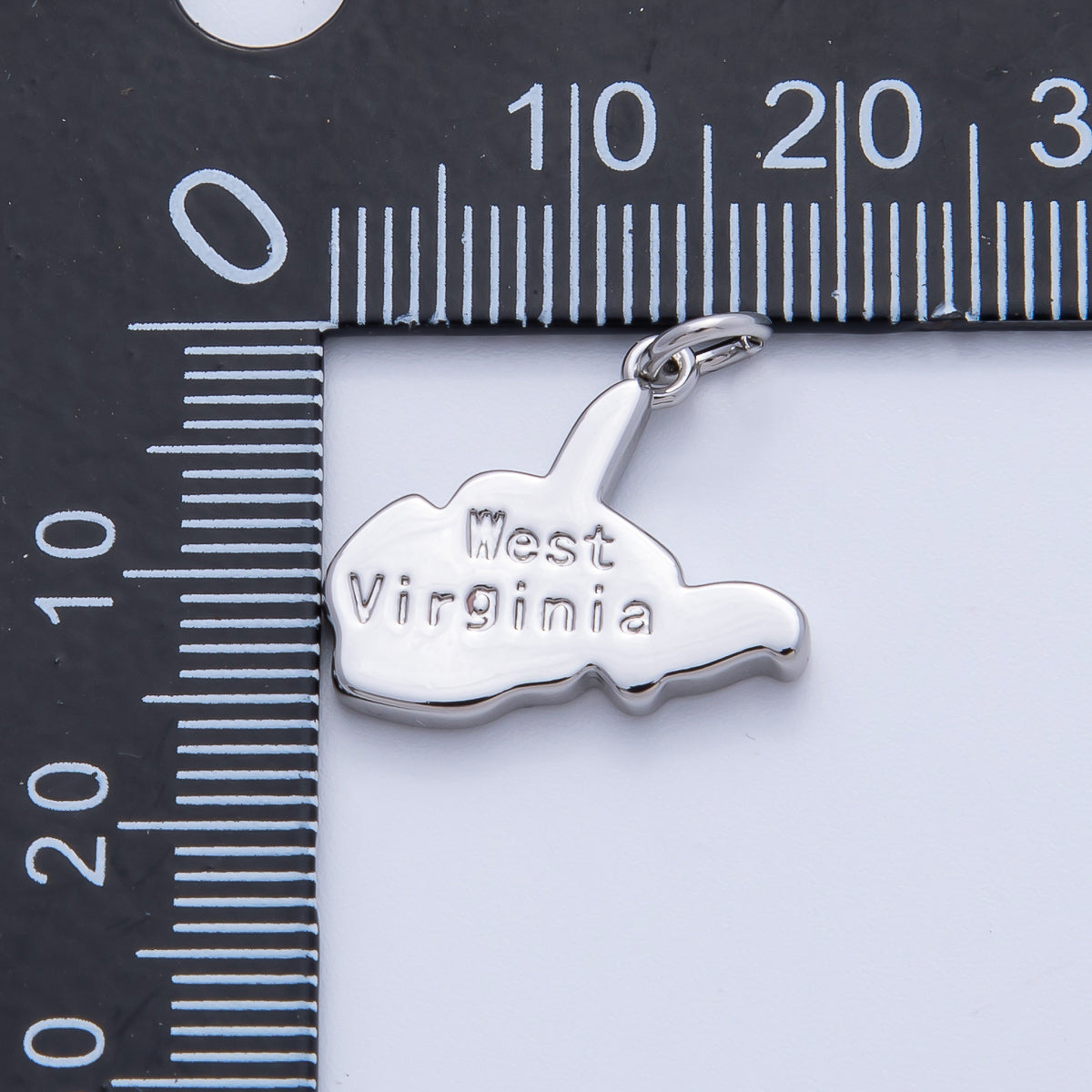 18K Gold Filled United States of America State Map Charm in Gold & Silver | AK064 - AK113