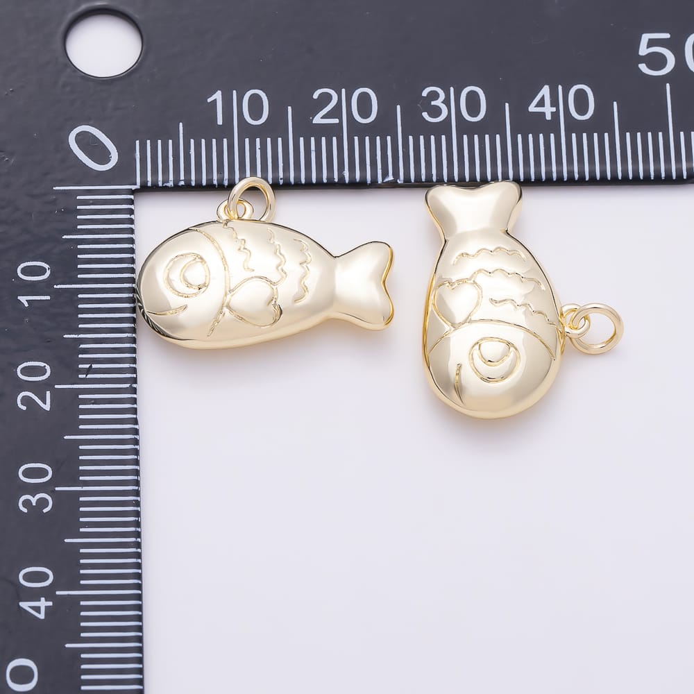 16K Gold Filled 15mm Engraved Smiley Fish Chubby 3D Multidimensional Charm | Charms-02244