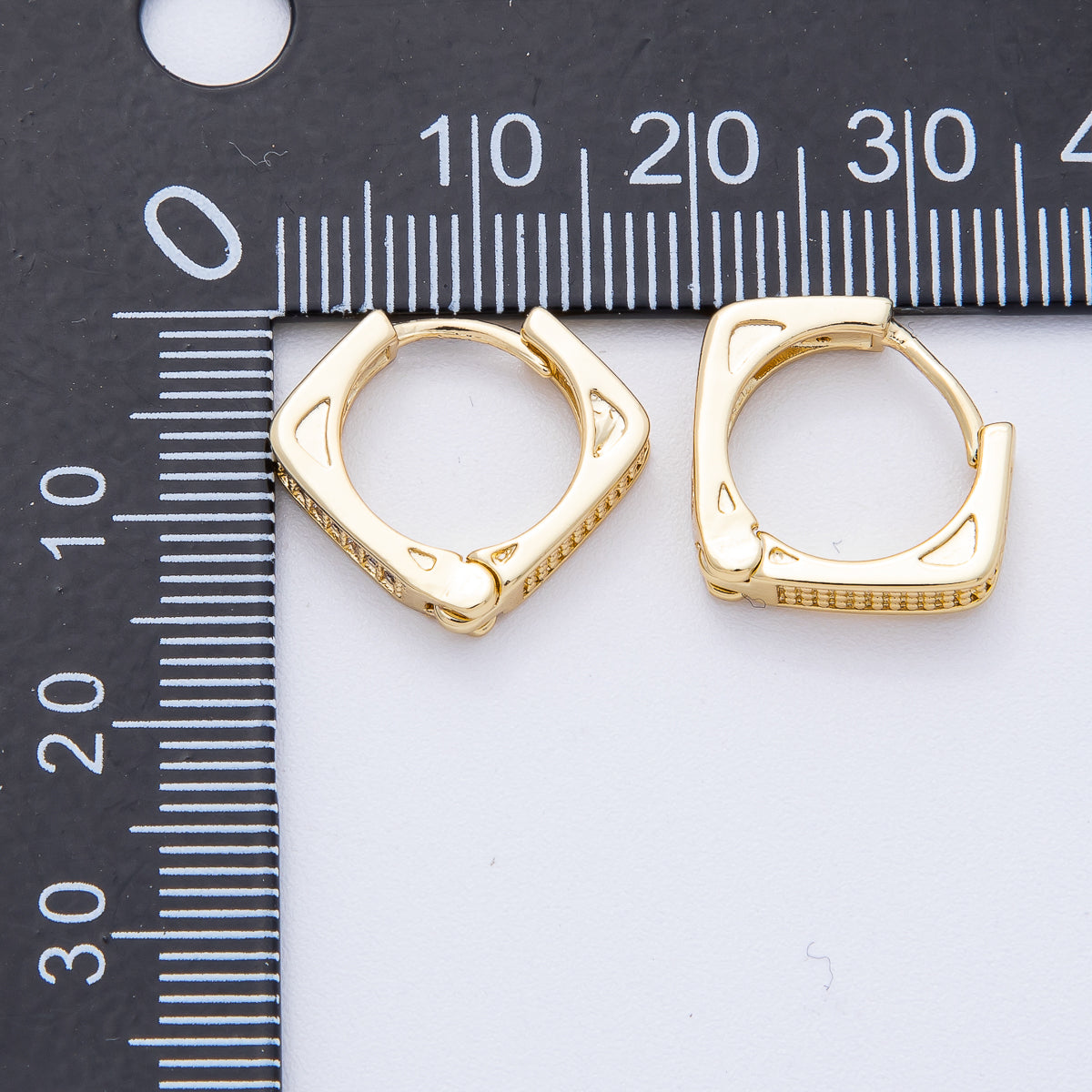 18K Gold Filled 15mm Micro Paved Rhombus Huggie Earrings | T483
