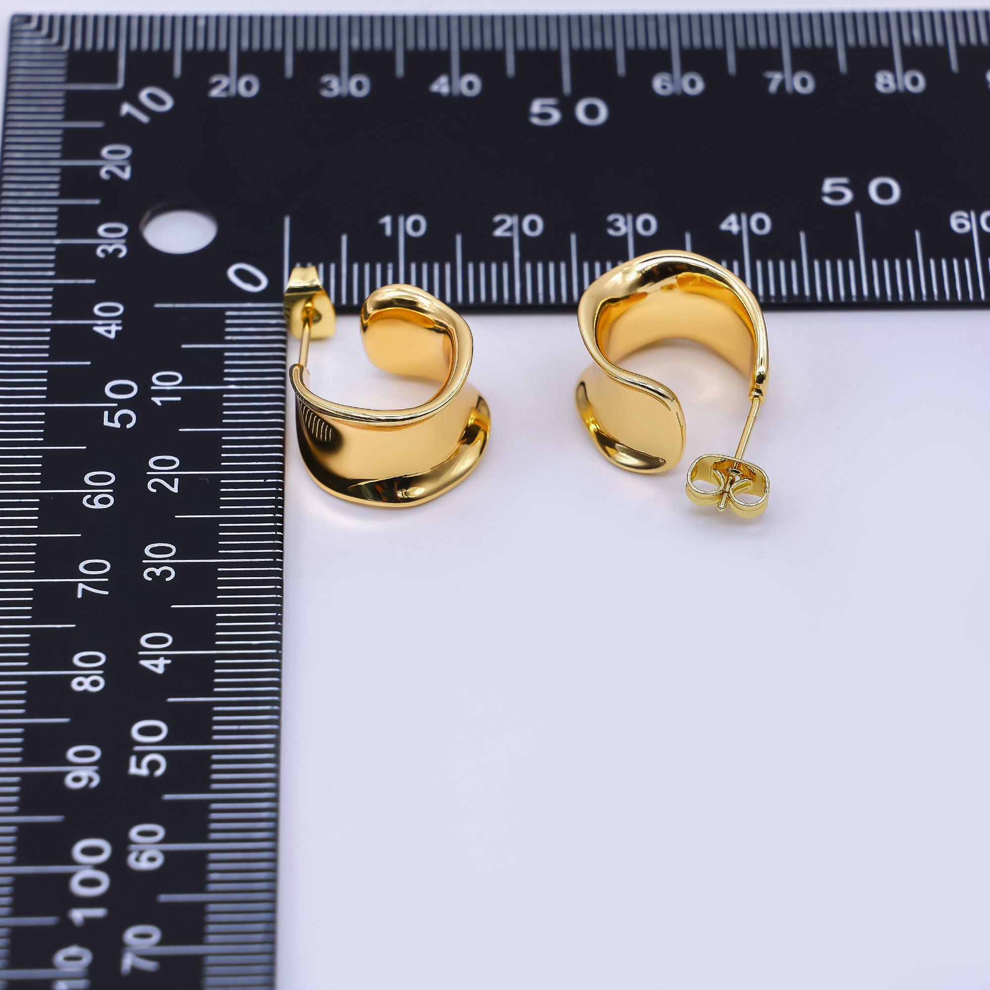 24K Gold Filled 15.5mm Wide Molten C-Shaped Hoop Earrings | AI464