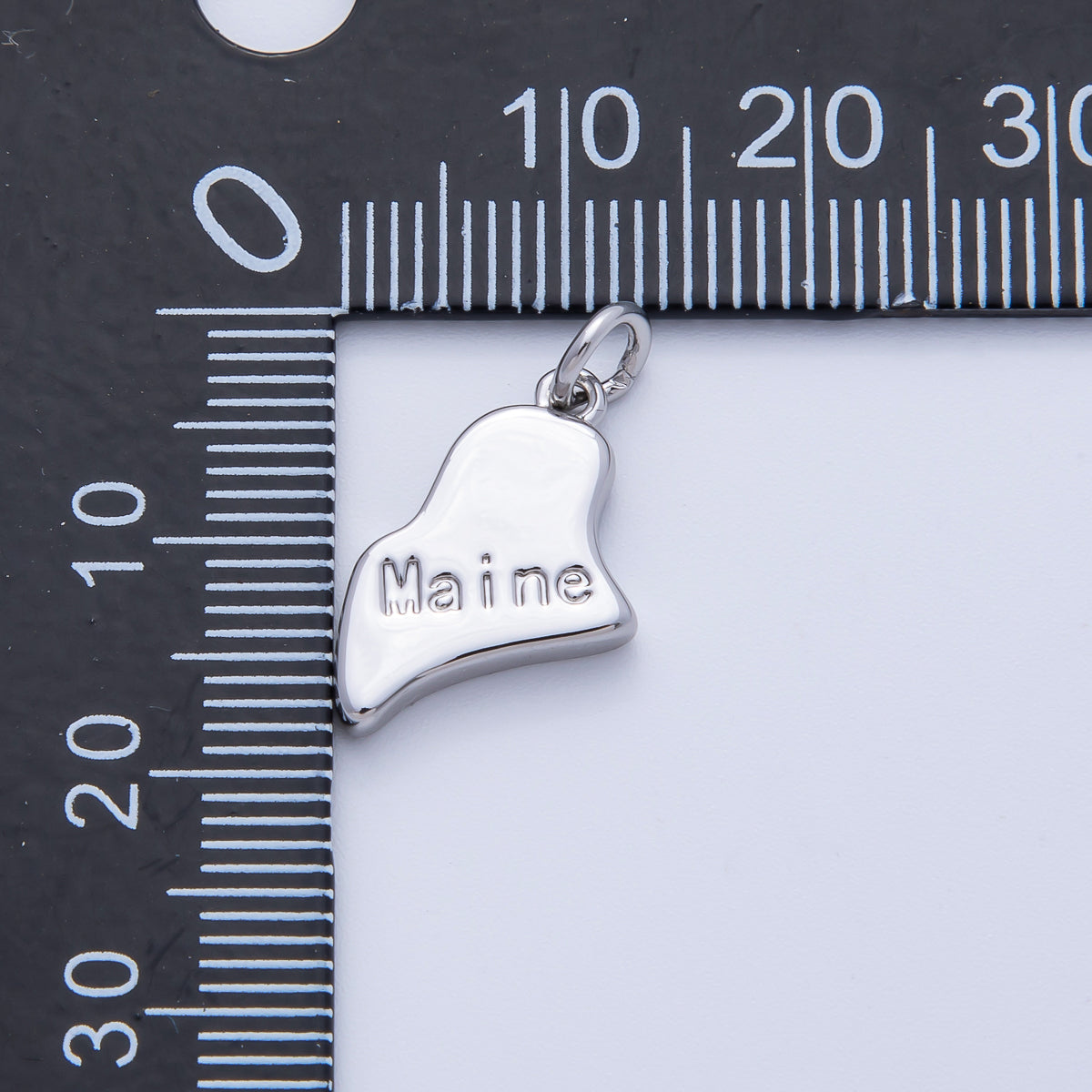 18K Gold Filled United States of America State Map Charm in Gold & Silver | AK064 - AK113