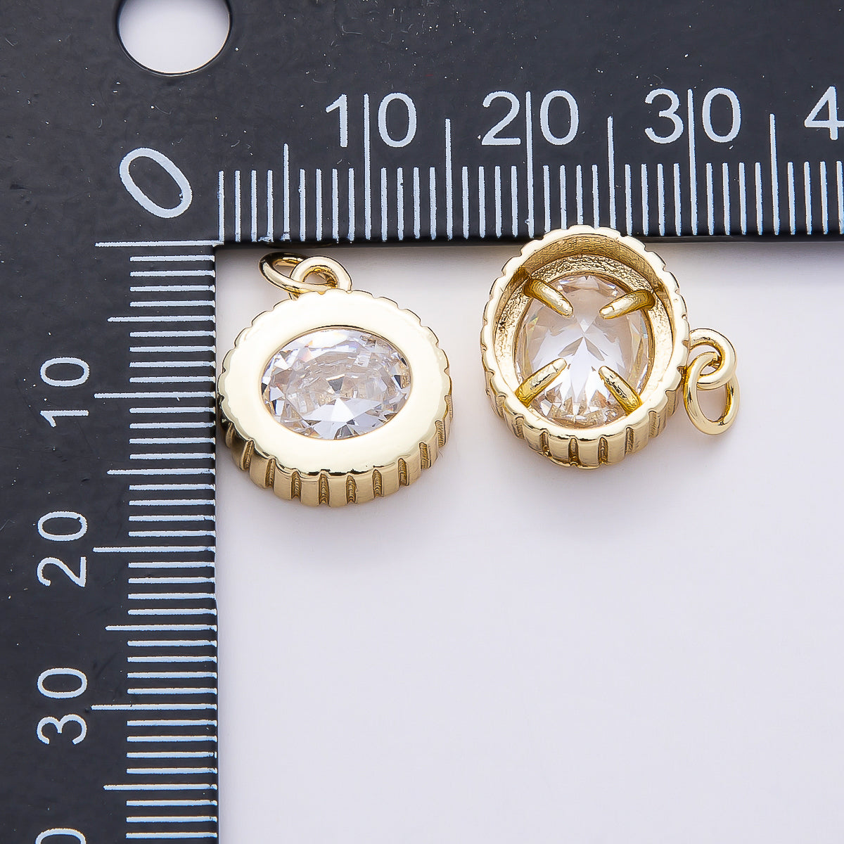 16K Gold Filled 16mm Clear CZ Ribbed Round Solitaire Charm | Charms-00758