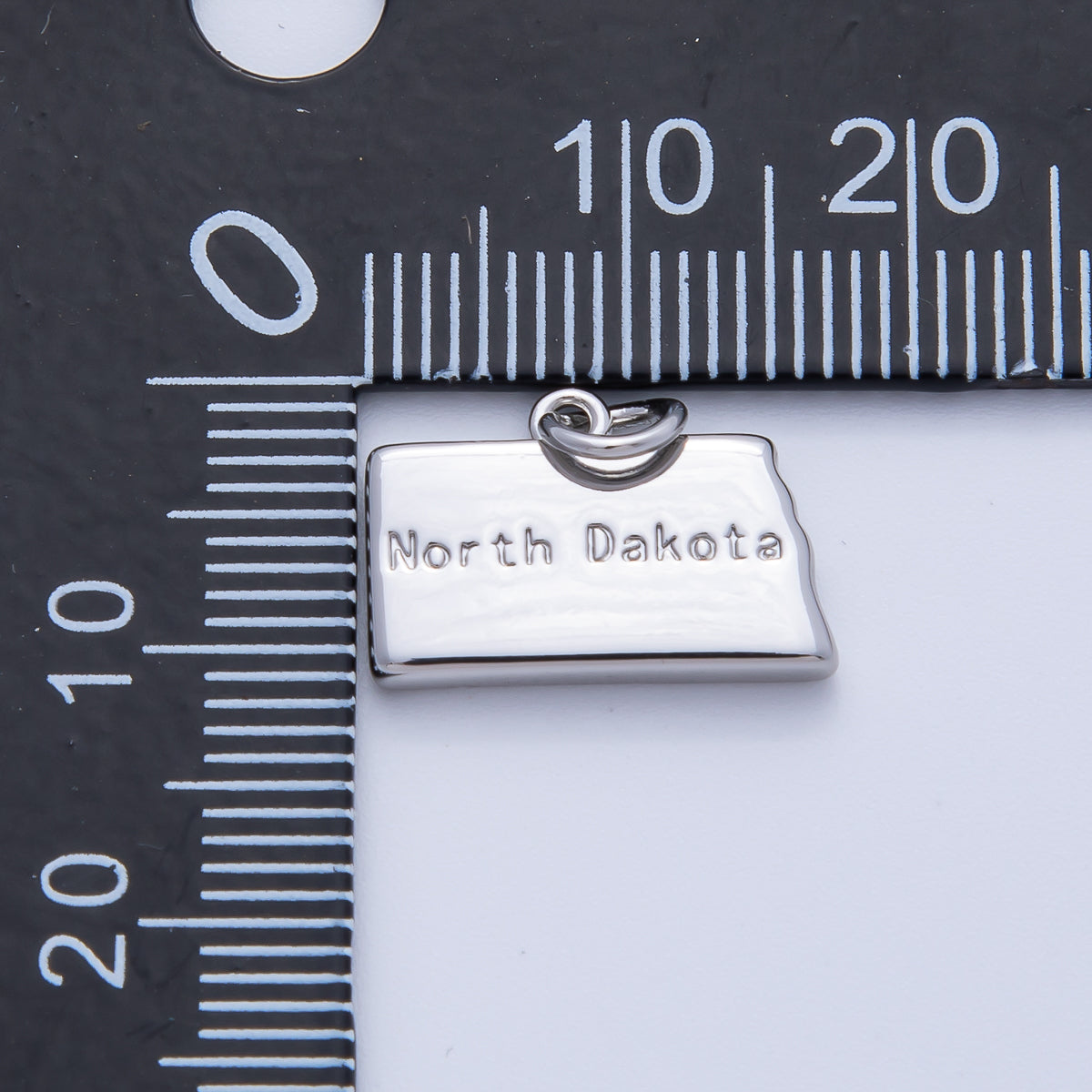 18K Gold Filled United States of America State Map Charm in Gold & Silver | AK064 - AK113