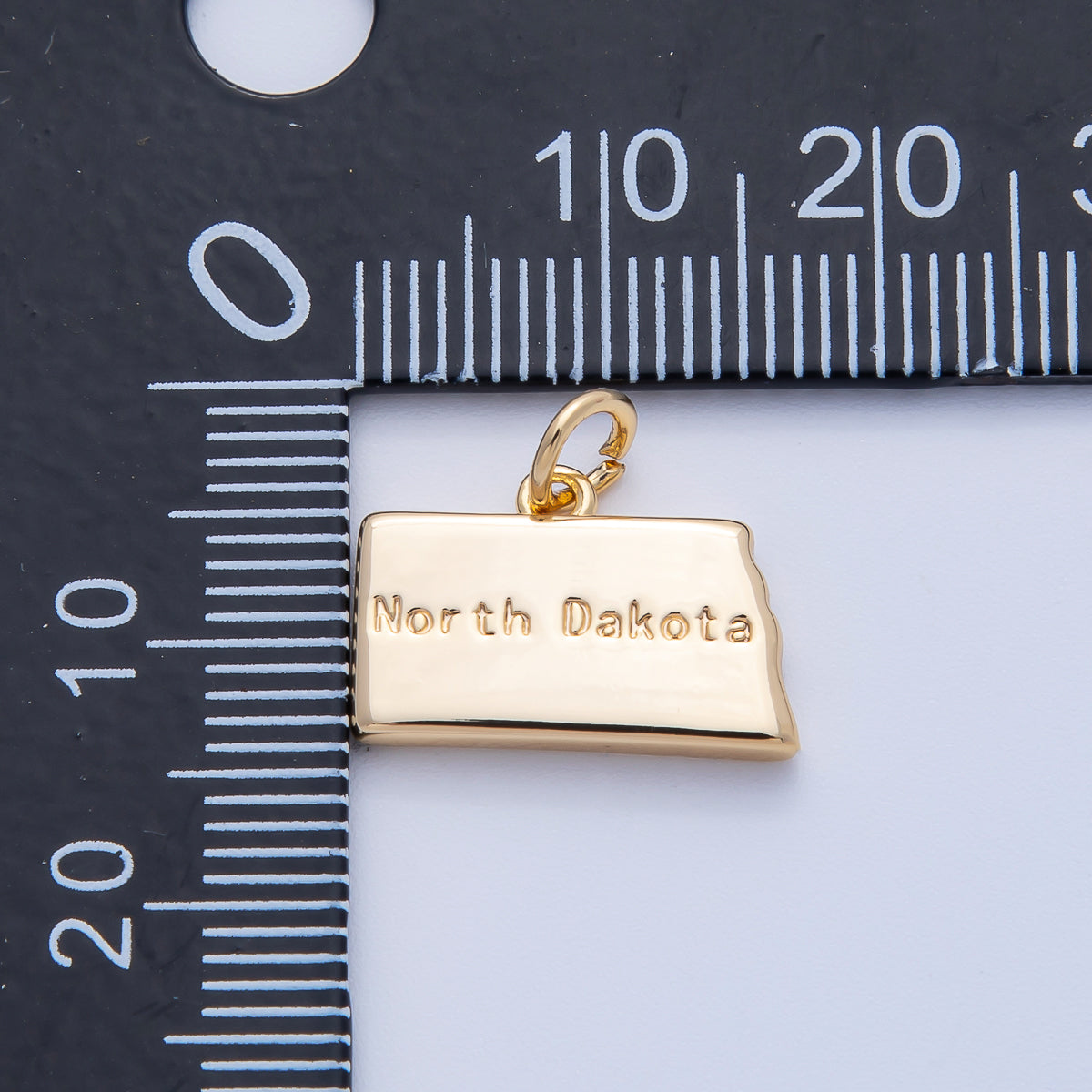 18K Gold Filled United States of America State Map Charm in Gold & Silver | AK064 - AK113