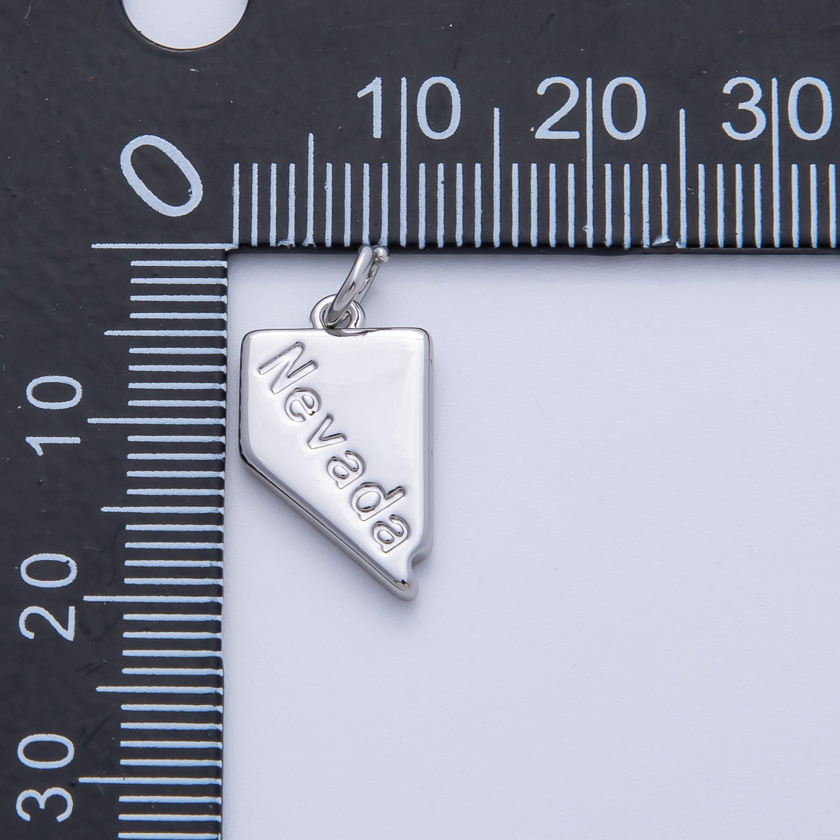 18K Gold Filled United States of America State Map Charm in Gold & Silver | AK064 - AK113