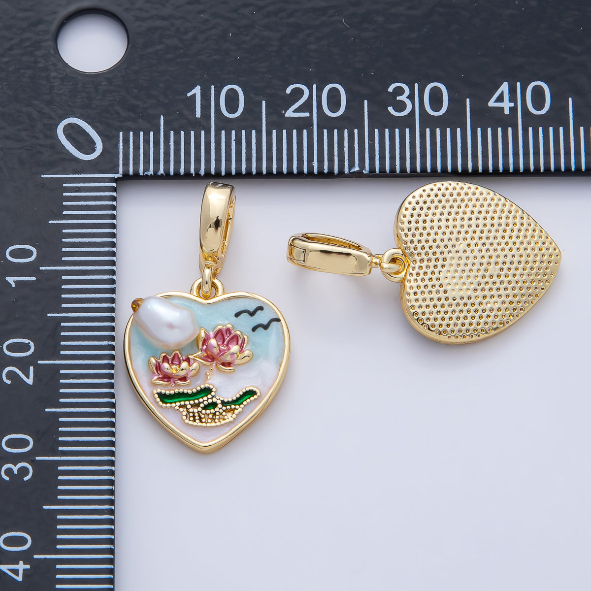 18K Gold Filled 18mm Pink Blooming Lotus Flower with Blue Gradient Heart Frame and White Shell Pearl Pendant Charm | AF1192