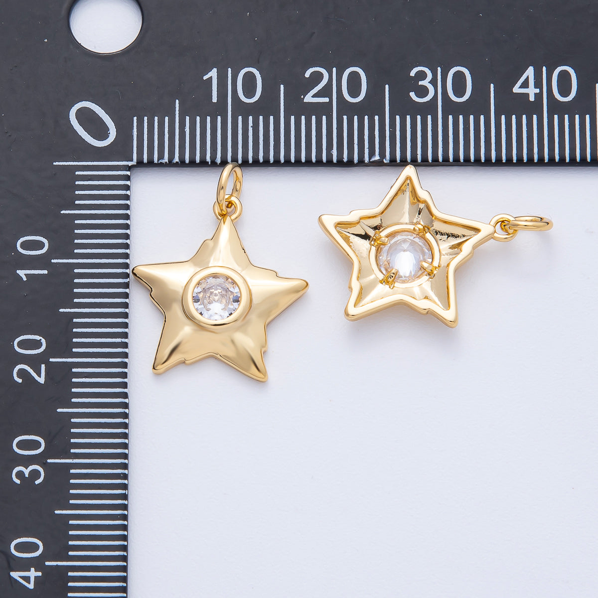 18K Gold Filled 18mm Clear Round CZ Geometric Celestial Star Charm | AK193