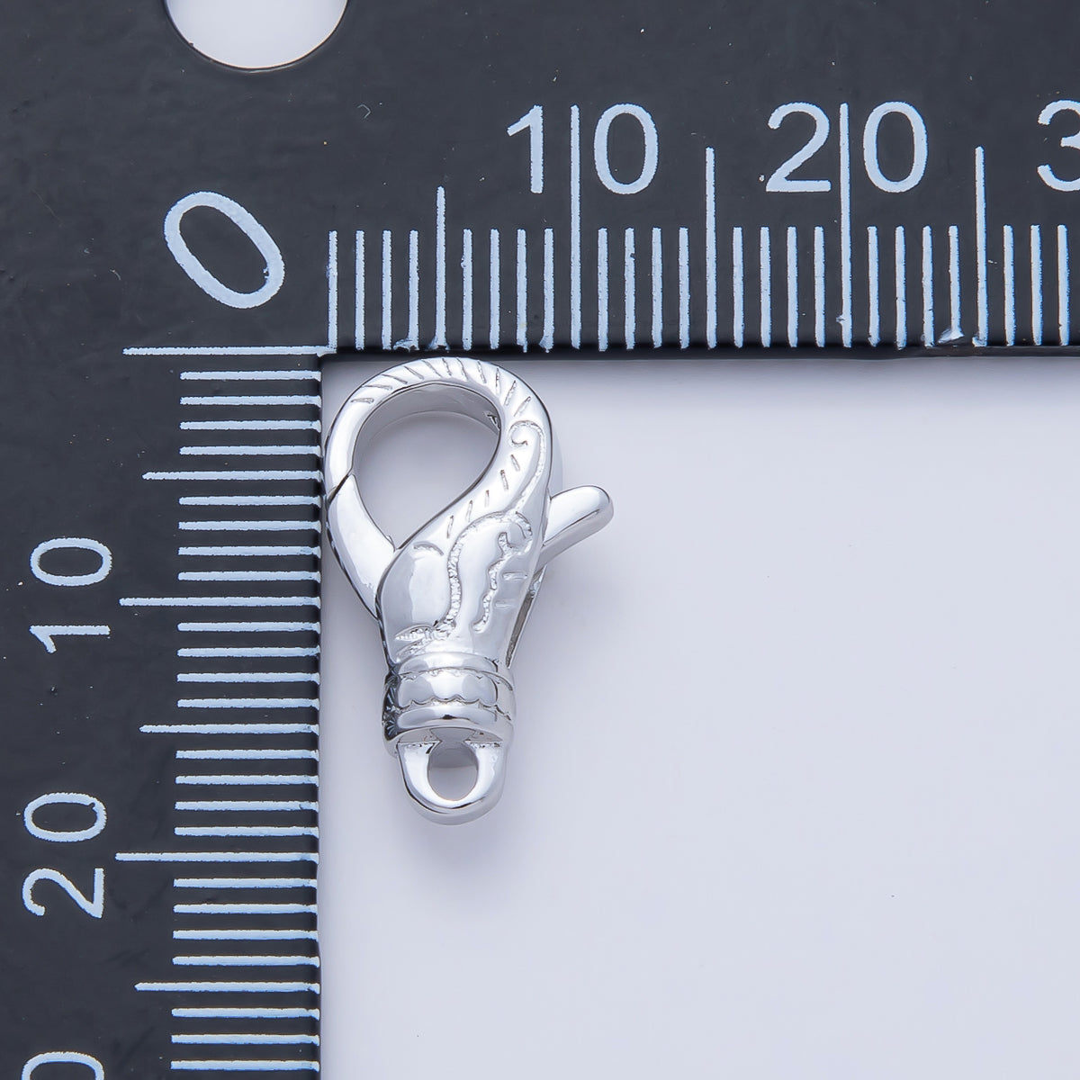 Rhodium Plated 18mm Lined Engraved Lobster Claw Clasps Finding | Z1616