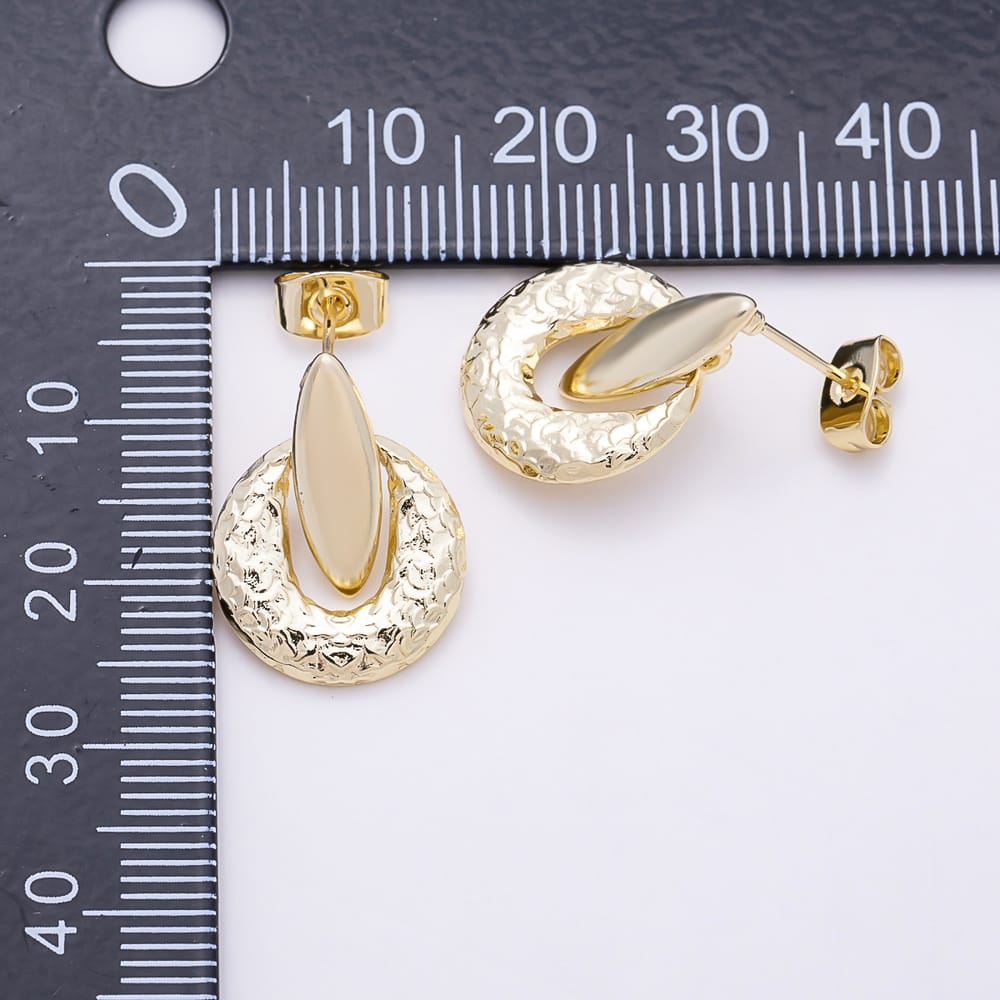 16K Gold Filled 20mm Hammered Circle Textured Open Ring Oval Stud Earrings | Earrings-00941