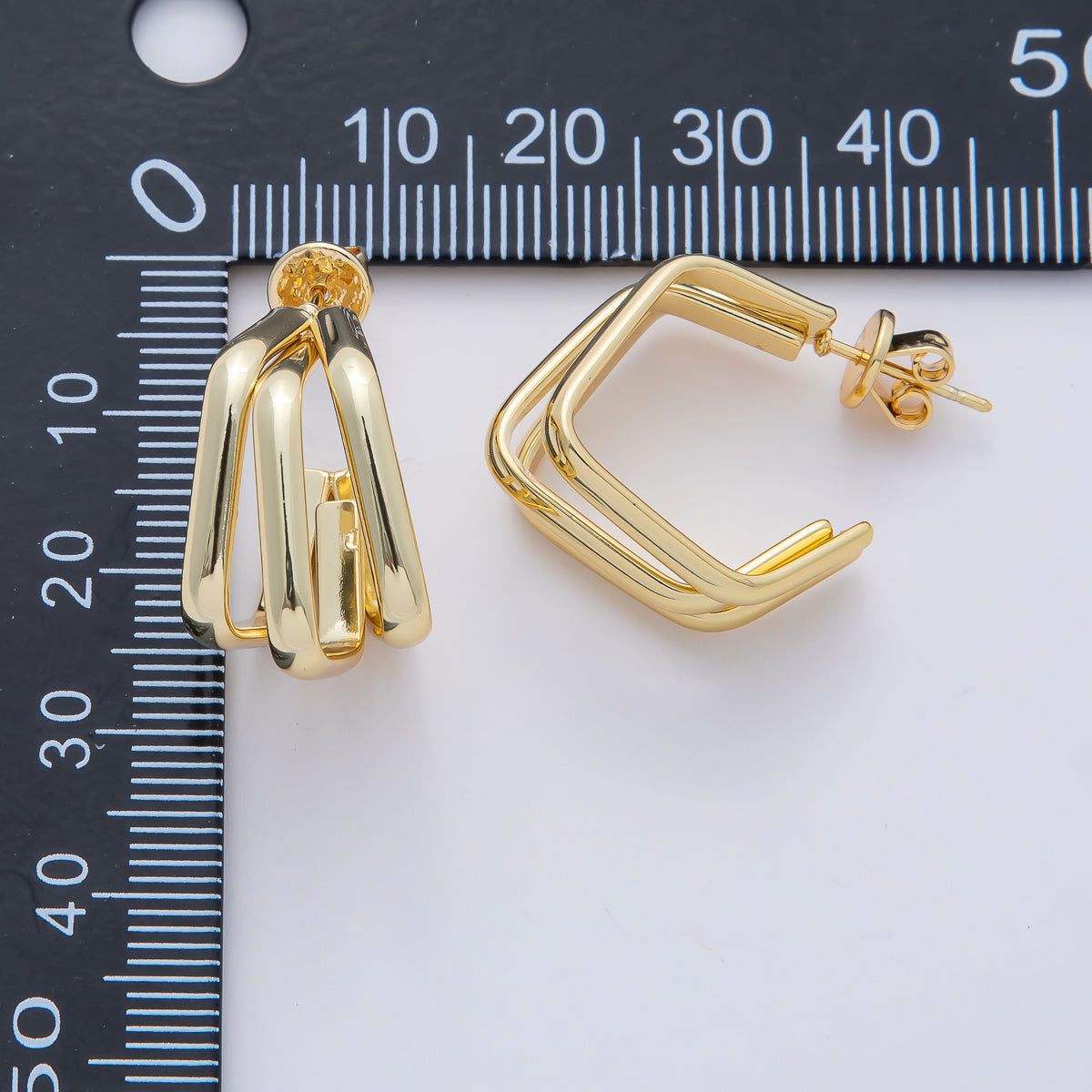 18K Gold Filled 20mm Triple Hexagon Geometric Claw C-Shaped Hoop Earrings | AD1648