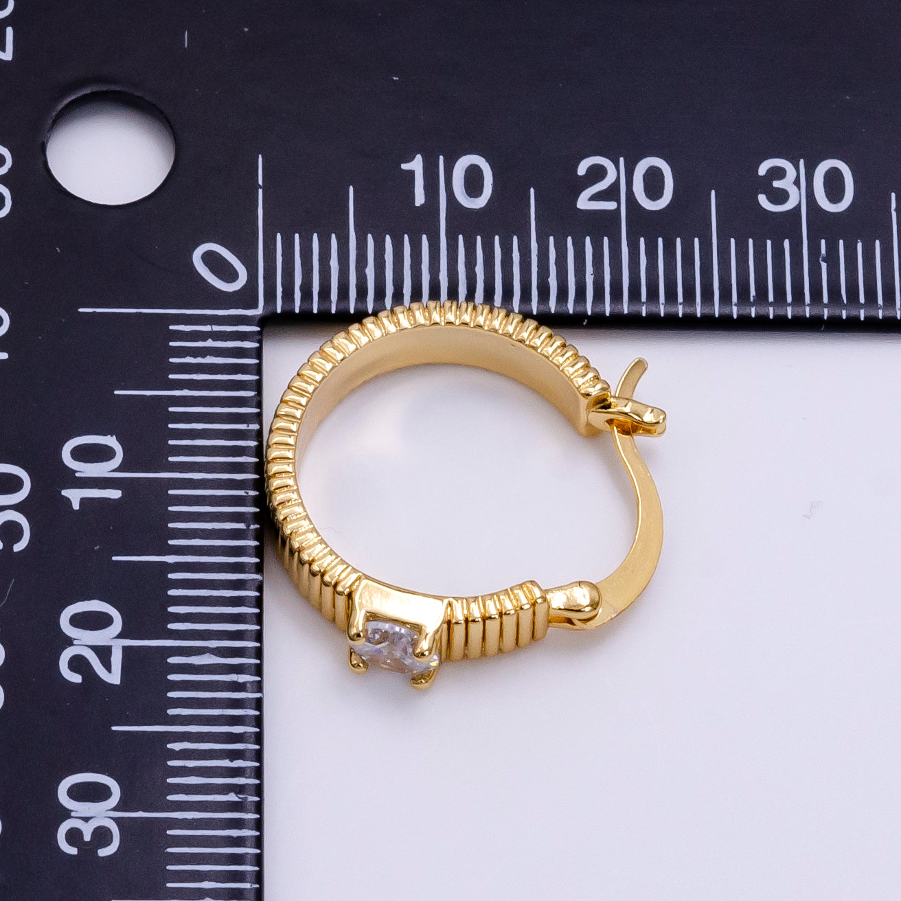 16K Gold Filled 20mm Clear CZ Ribbed Latch Hoop Earrings