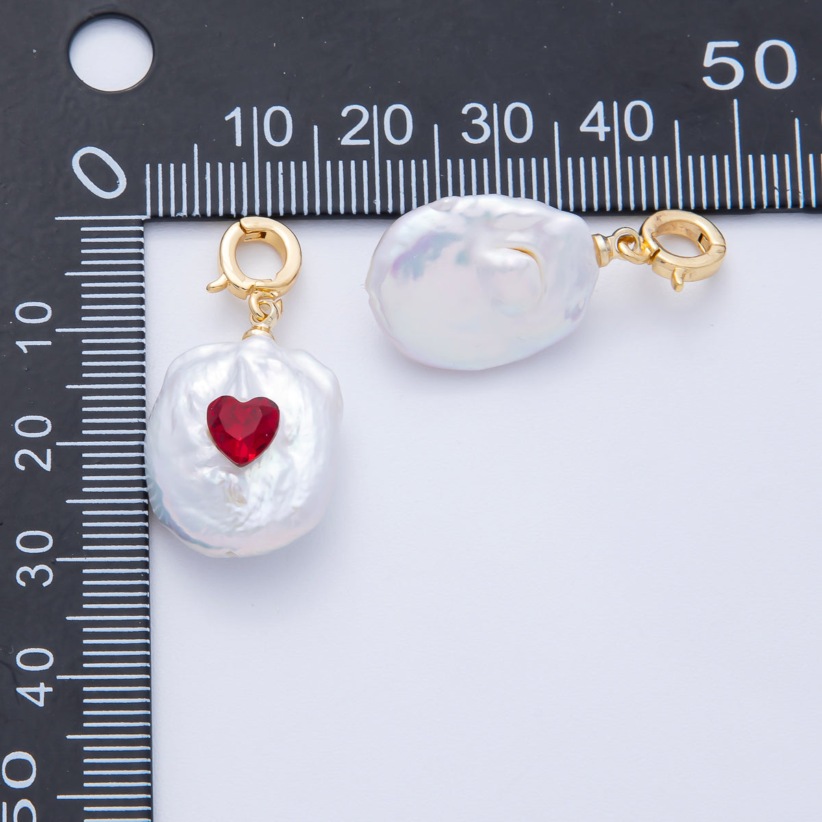 18K Gold Filled Green, Red Heart CZ Shell Pearl Snap Latch Pendant | AF640